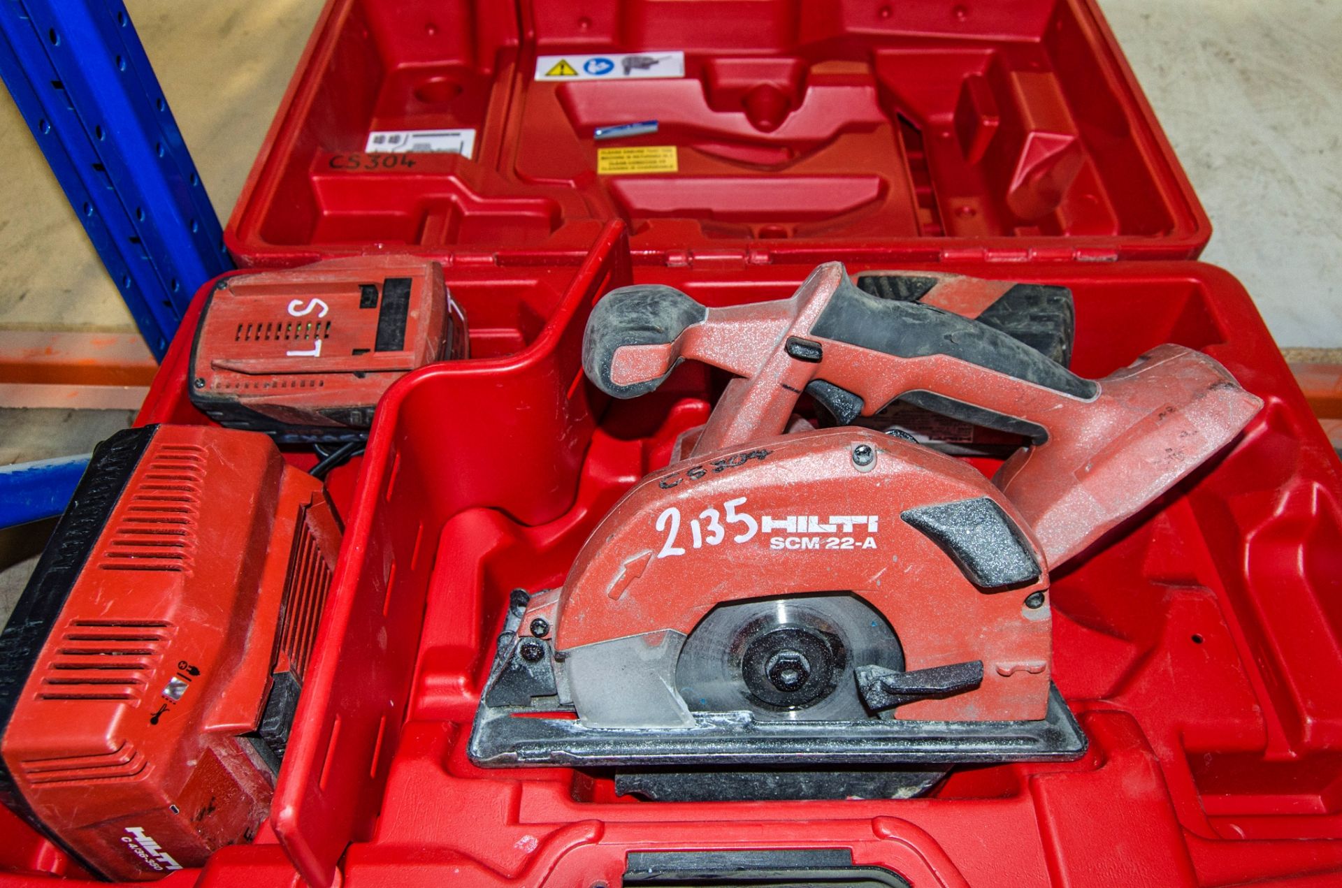 Hilti SCM 22-A 22v cordless circular saw c/w battery, charger and carry case CS304