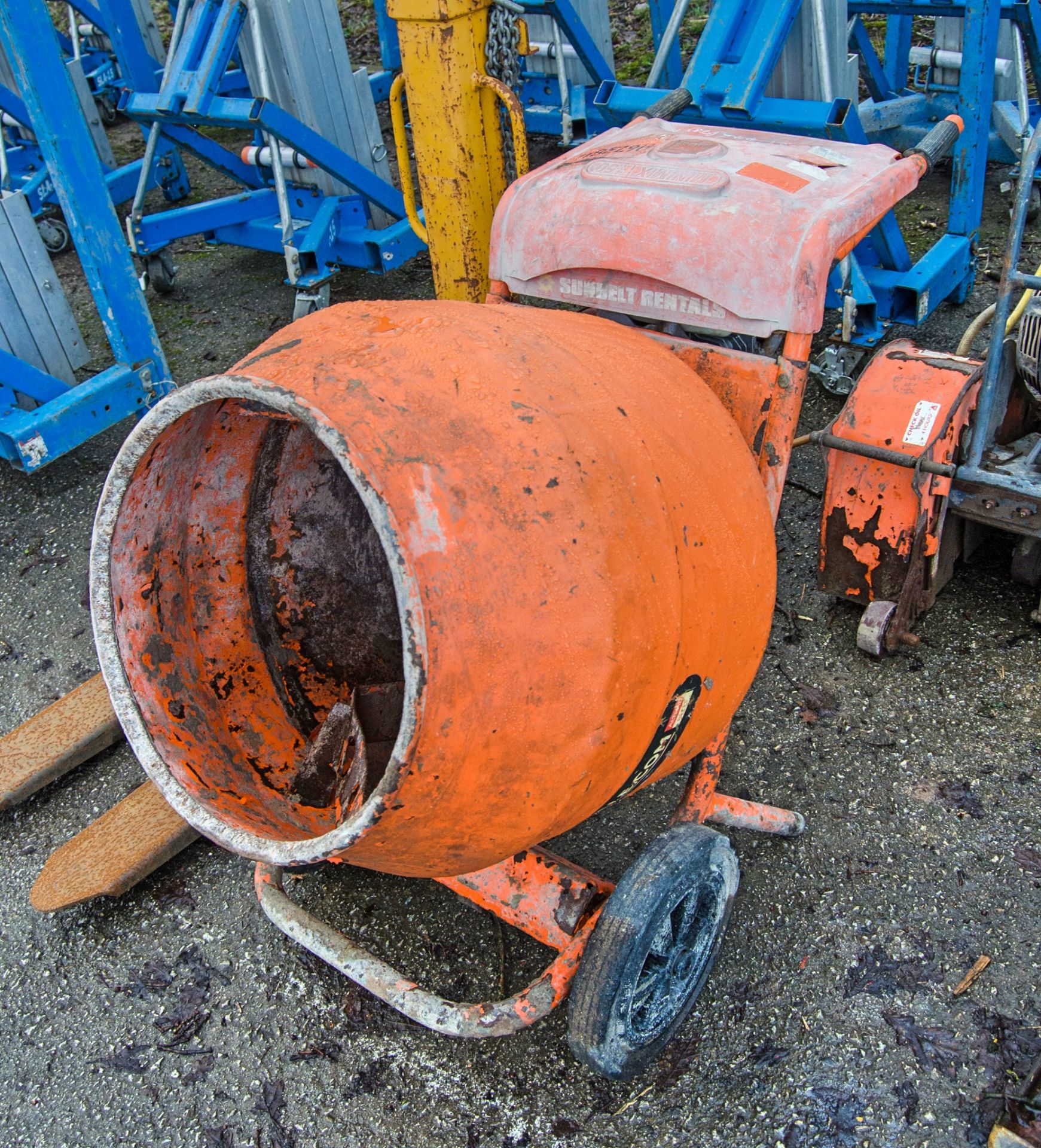 Belle Minimix 150 petrol driven cement mixer A673811