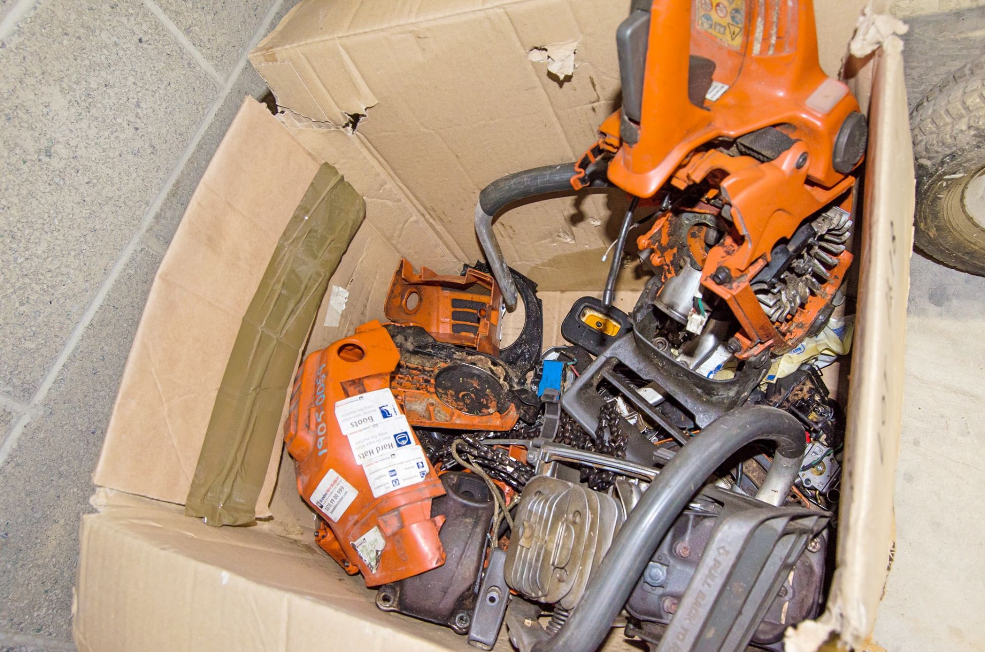 Quantity of petrol driven cut off saws for spares - Image 5 of 5