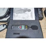 Handyman TEK1345 sound level meter c/w carry case AS12731