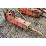 Indeco hydraulic breaker to suit excavator Pin diameter: 35mm Pin centres: 190mm Pin width: 140mm