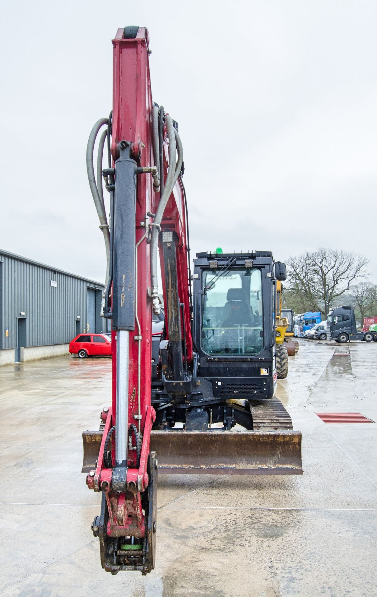 Yanmar VI0 82 VIPPS 2i 8 tonne steel tracked excavator Year: 2022 S/N: J00962 Recorded Hours: 929 - Image 5 of 27