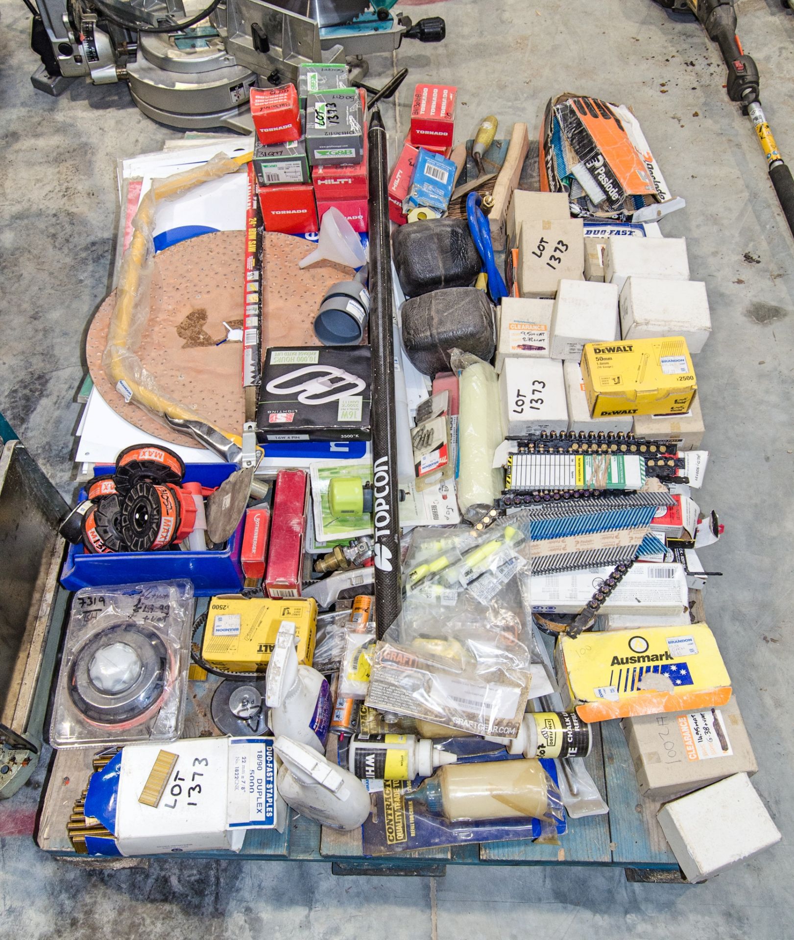 Pallet of miscellaneous consumables as photographed - Image 2 of 2