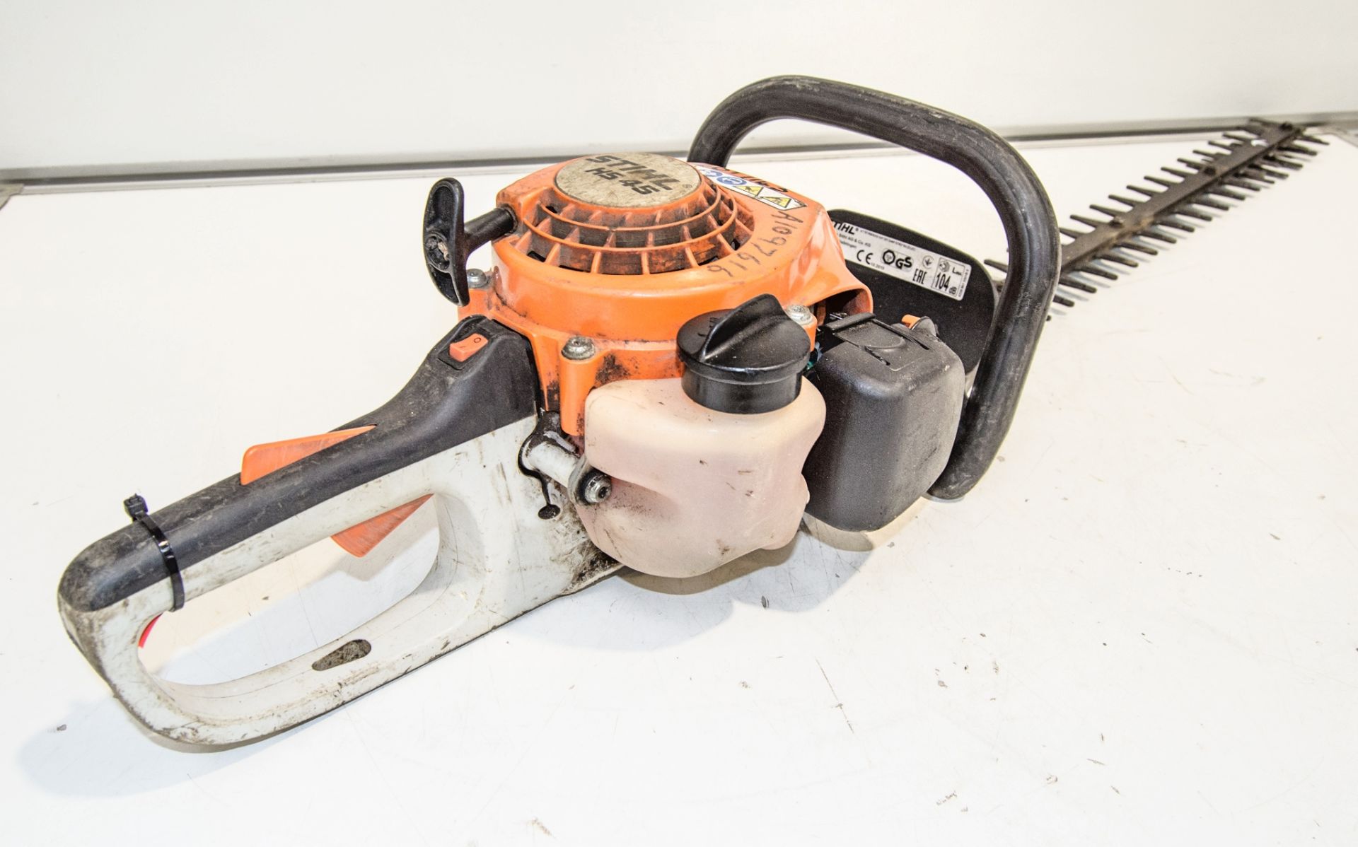 Stihl HS45 petrol driven hedge cutter A1097616 - Image 2 of 2