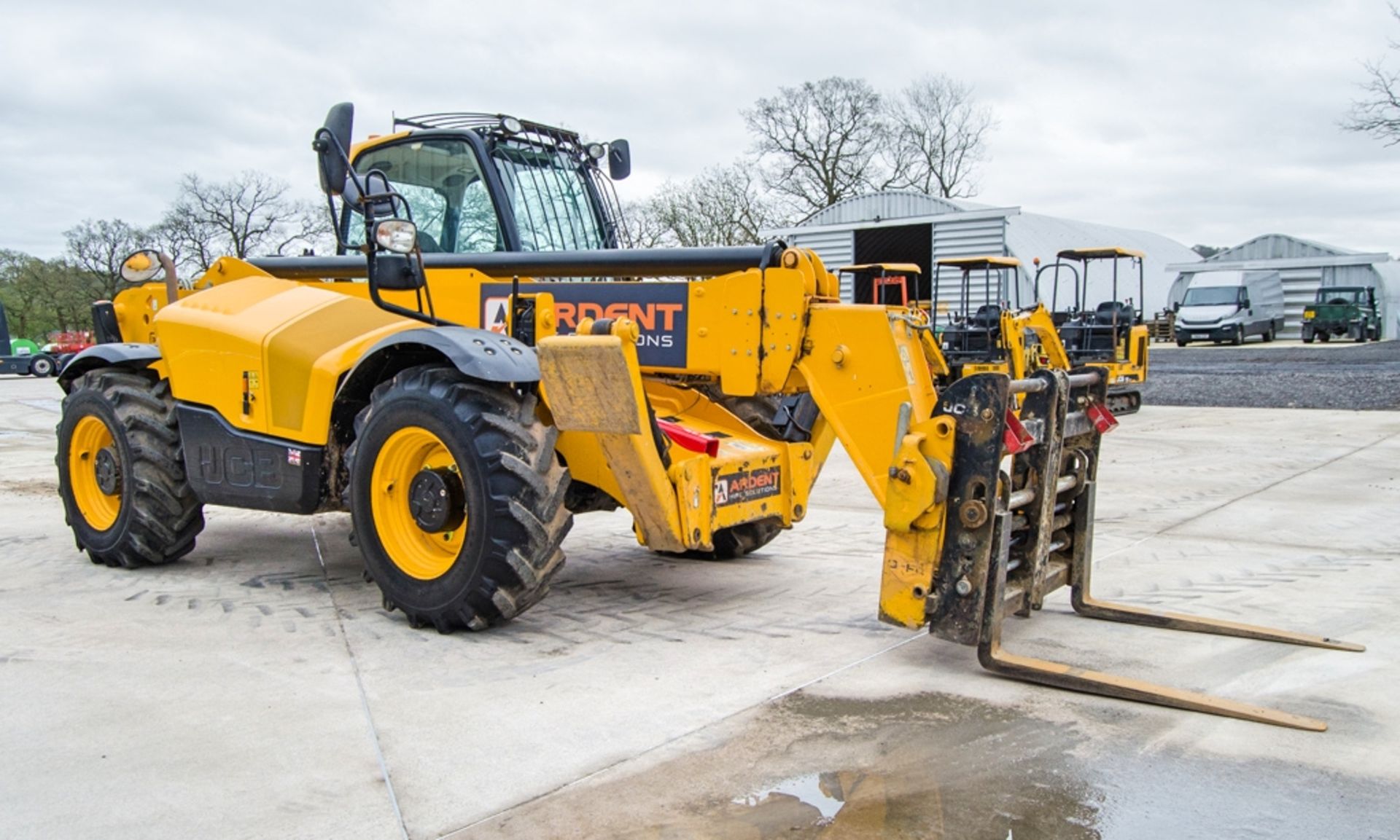 JCB 540-140 Hi-Viz T4 IV 14 metre telescopic handler Year: 2019 S/N: 2792099 Recorded Hours: 6030 - Bild 2 aus 26