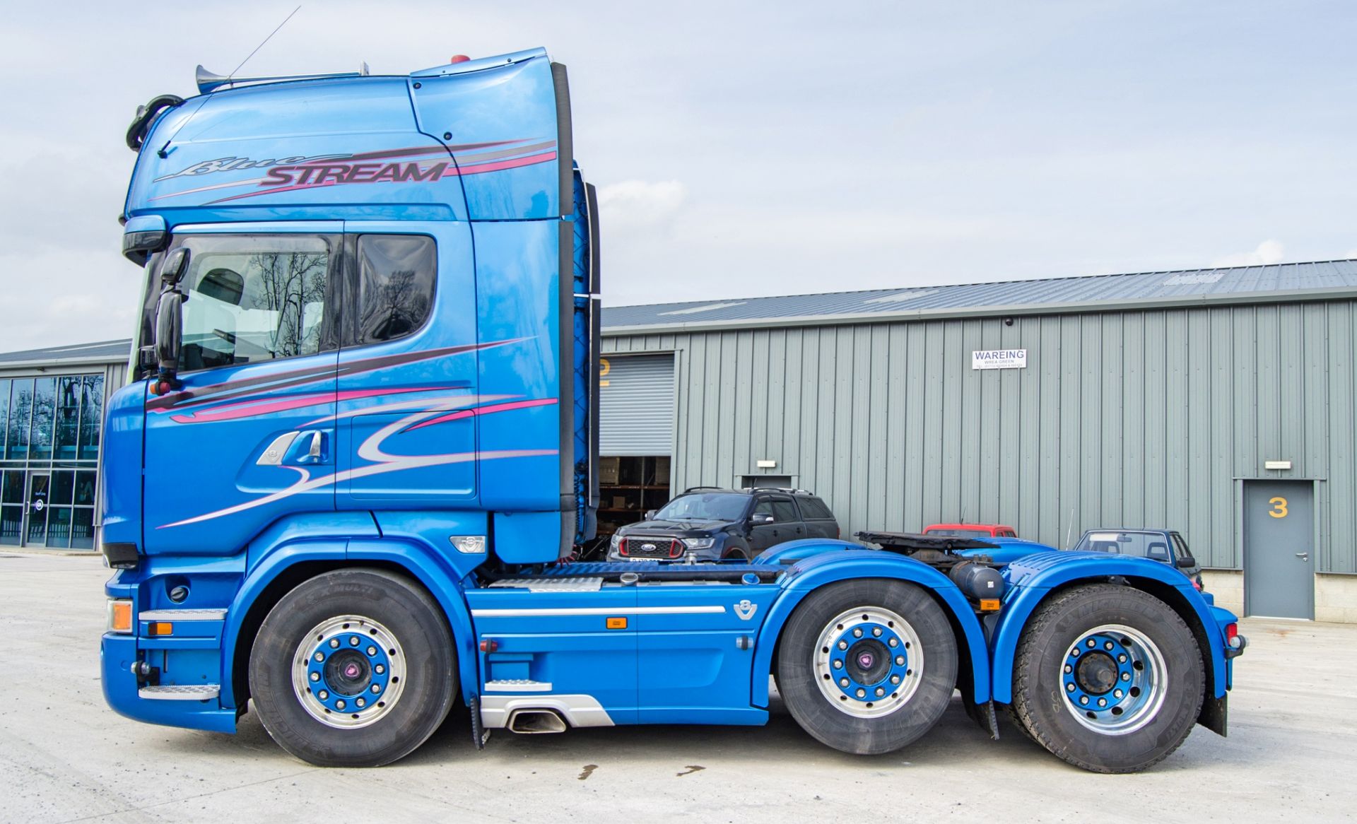 Scania R580 V8 Blue Stream 6x2 tractor unit Registration Number: NO58 LUE  Date of Registration: - Image 8 of 34