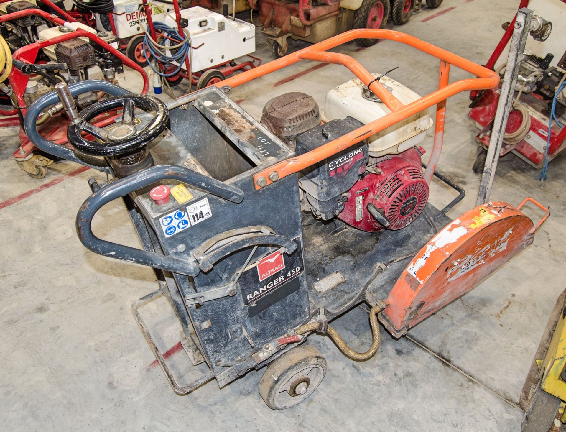 Altrad Belle Ranger 450 petrol driven road saw 11050447 - Image 2 of 3