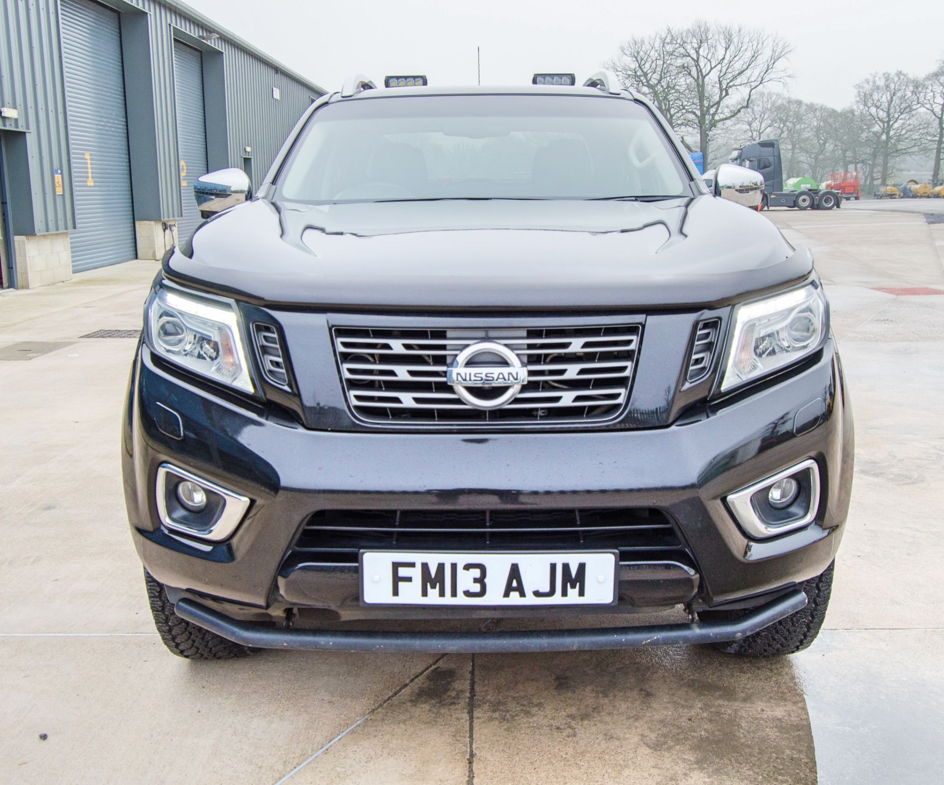 Nissan Navara Trek-1 DCi 2298cc automatic pick up Registration Number: AE67 SFU (Photographed - Image 5 of 37