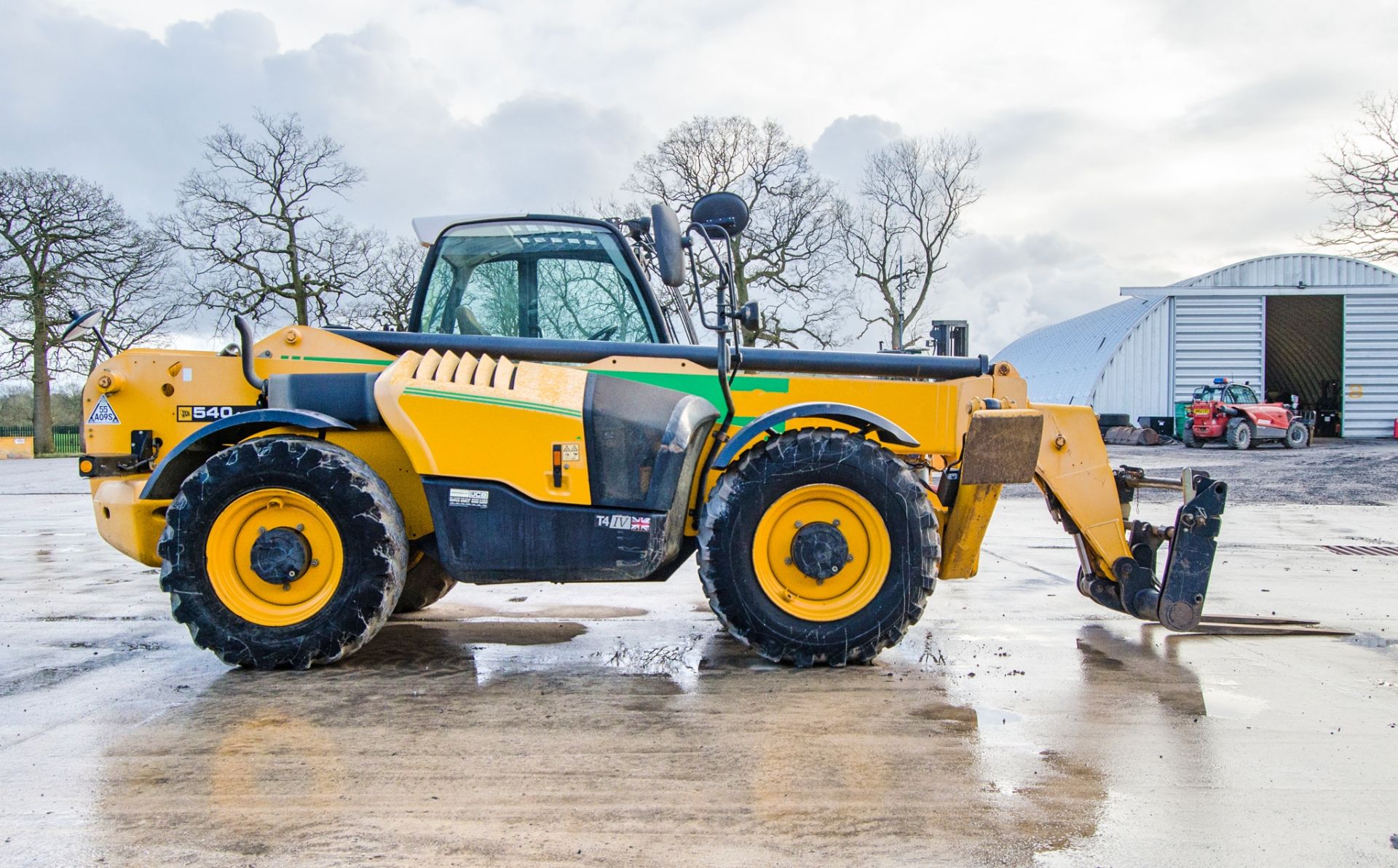 JCB 540-140 T4 IV 14 metre telescopic handler Year: 2016 S/N: 2465067 Recorded Hours: 3083 A727535 - Bild 8 aus 24