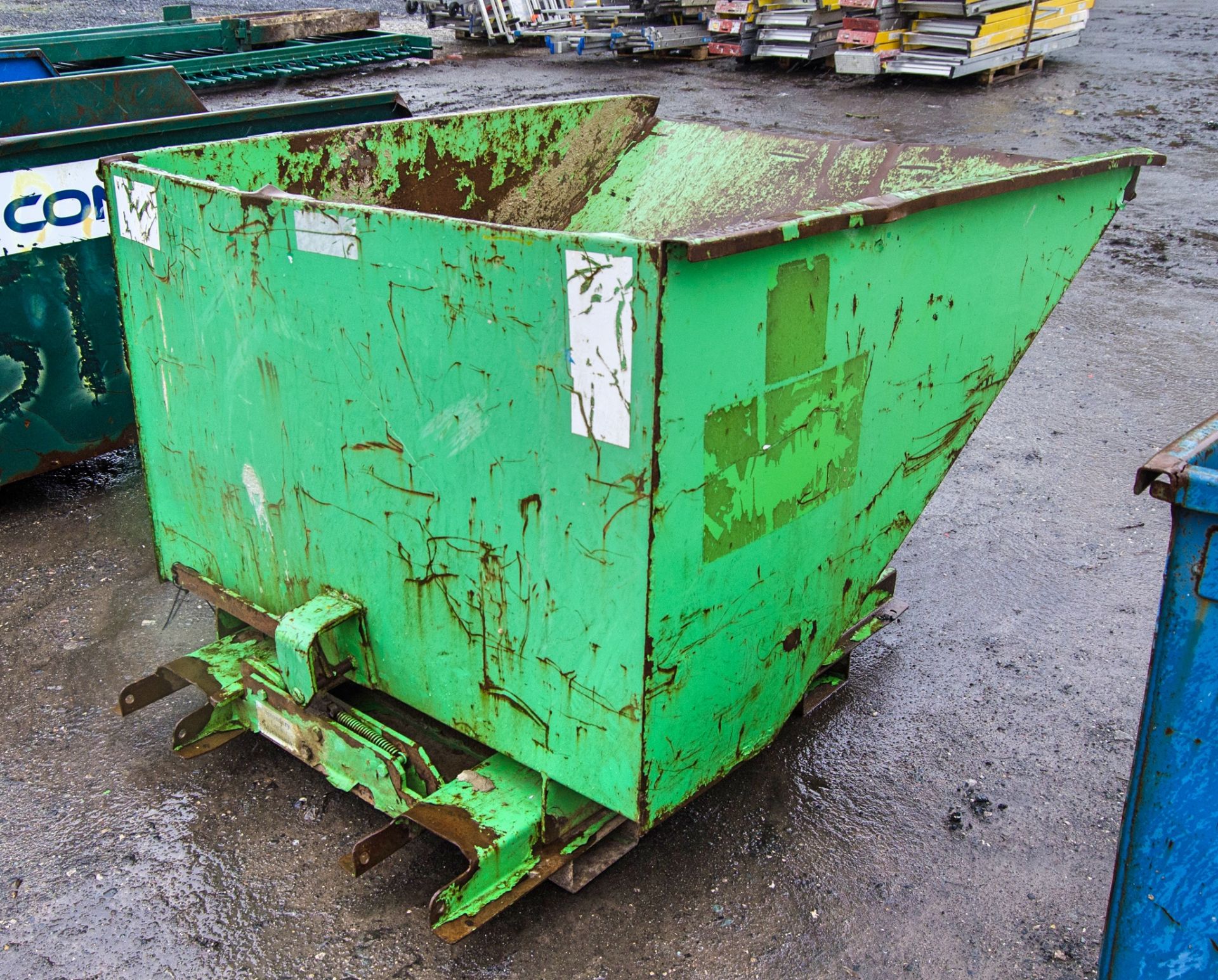 Invicta steel tipping skip A758381 - Image 2 of 2