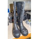 Pair of size 7 Graft Gear steel toe cap wellington boots