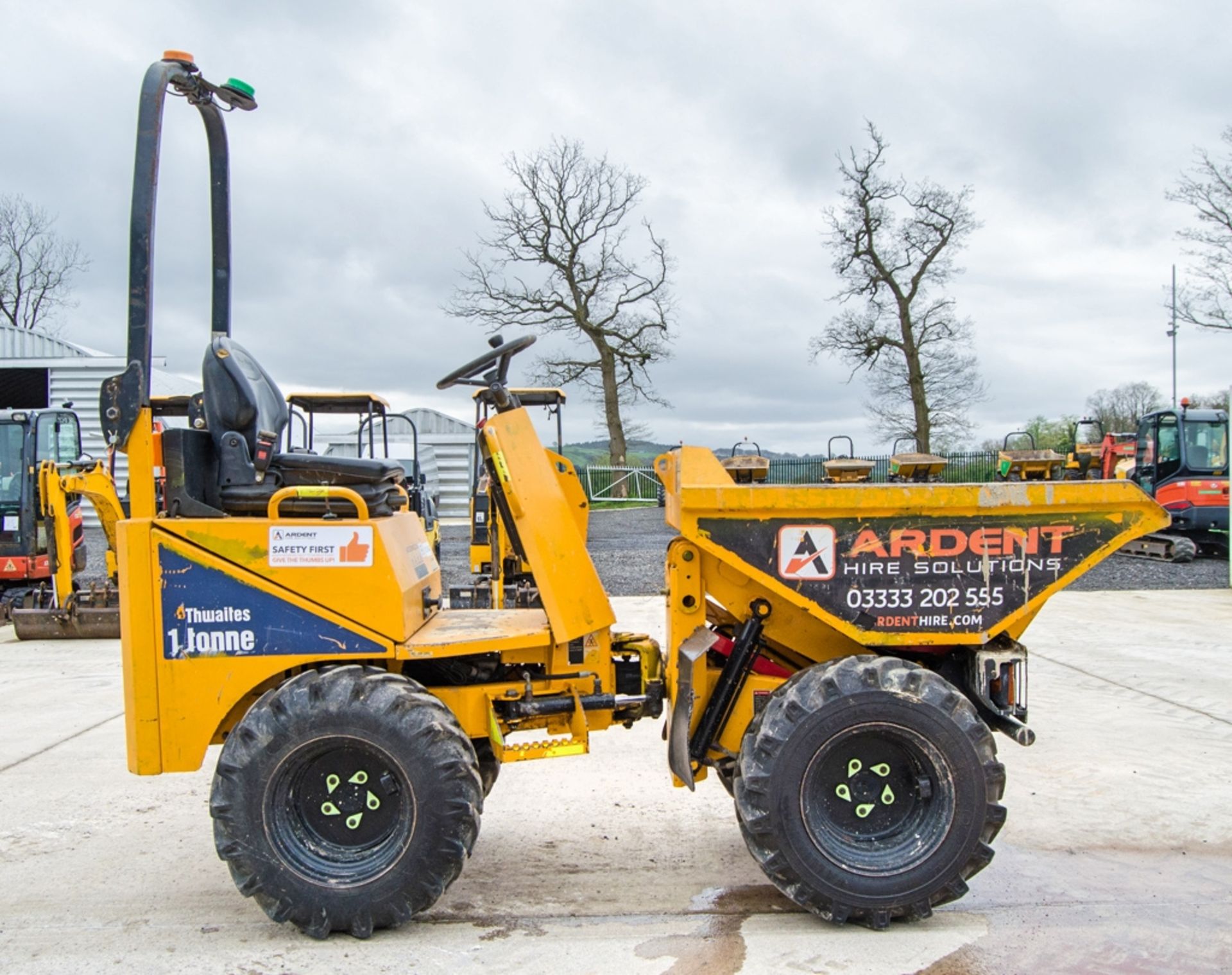 Thwaites 1 tonne hi-tip dumper Year: 2018 S/N: 1817E1426 Recorded Hours: 1182 01DU0042 - Image 8 of 23