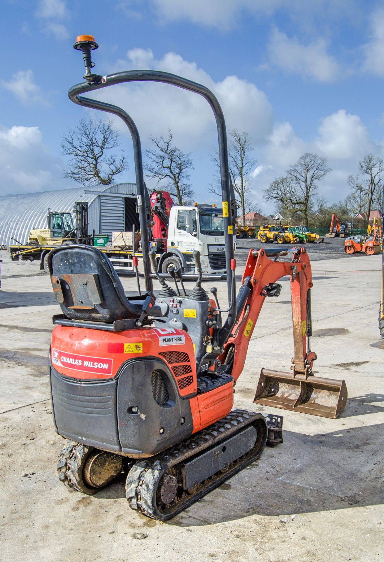 Kubota K008-3 0.8 tonne rubber tracked micro excavator Year:2018 S/N: 31312 Recorded Hours: 916 - Bild 3 aus 27