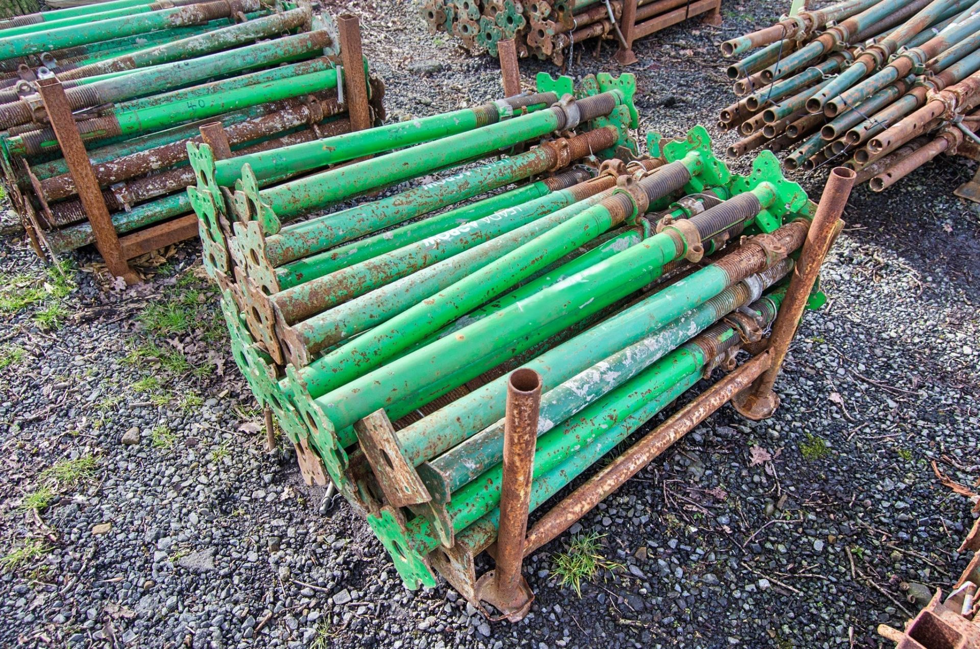 Stillage of adjustable steel props