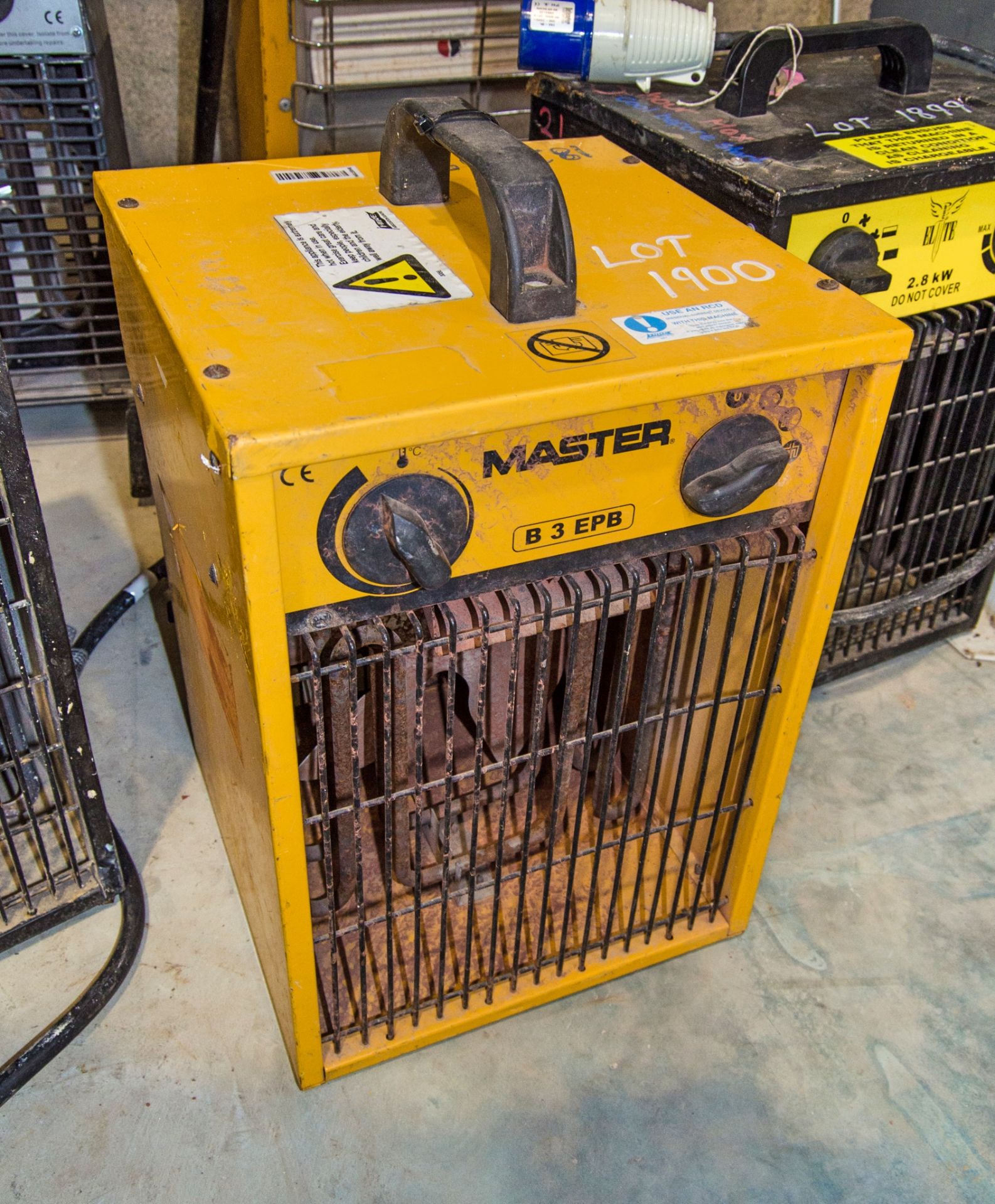 Master B3 EPB 240v fan heater 1827058