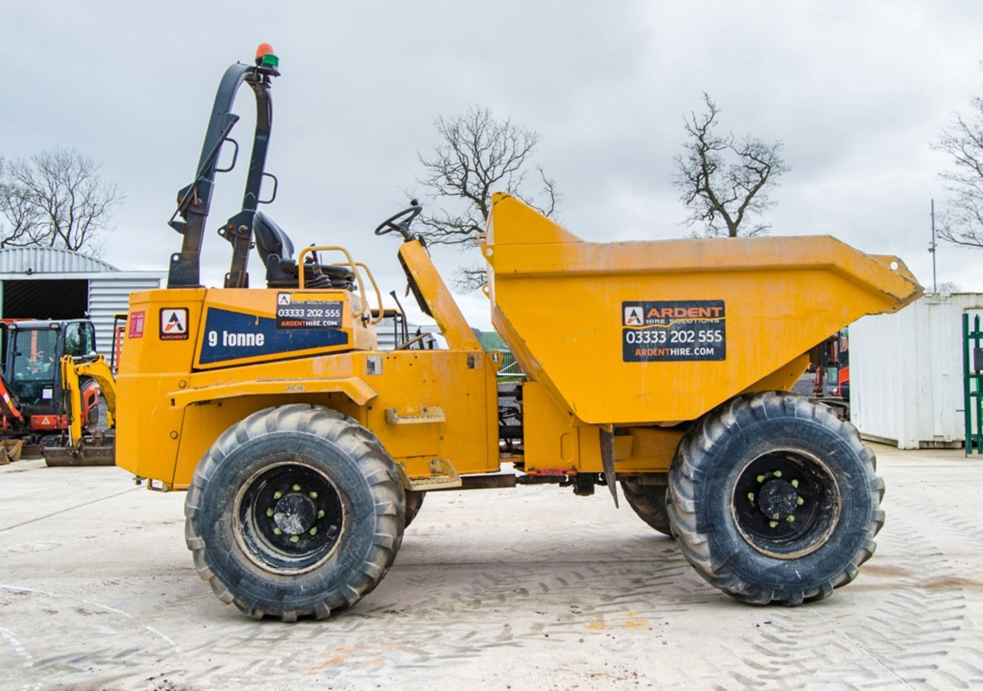 Thwaites 9 tonne straight skip dumper Year: 2018 S/N: 802E1239 Recorded Hours: 1667 09DU0085 - Image 7 of 23