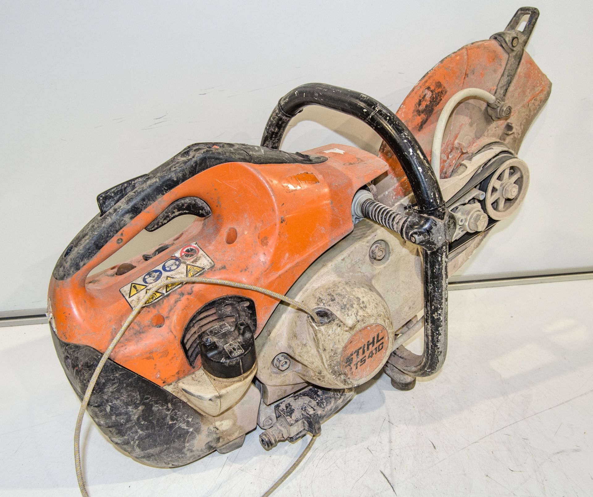 Stihl TS410 petrol driven cut off saw ** Pull cord loose and belt cover missing ** 0227C634 - Image 2 of 2