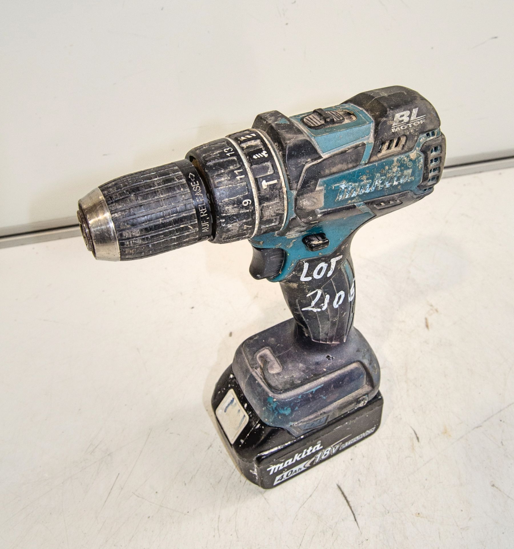 Makita DHP480 18v cordless power drill c/w battery ** No charger ** 0380742