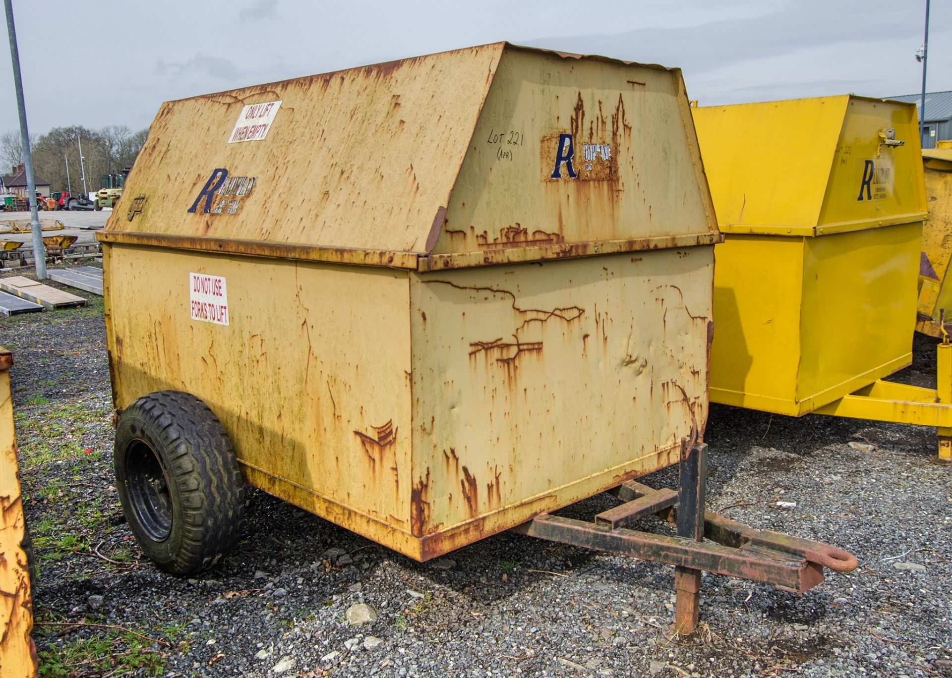 Single axle site tow mobile bunded fuel bowser P1843 ** No pump, delivery hose or nozzle ** ** No - Image 2 of 5