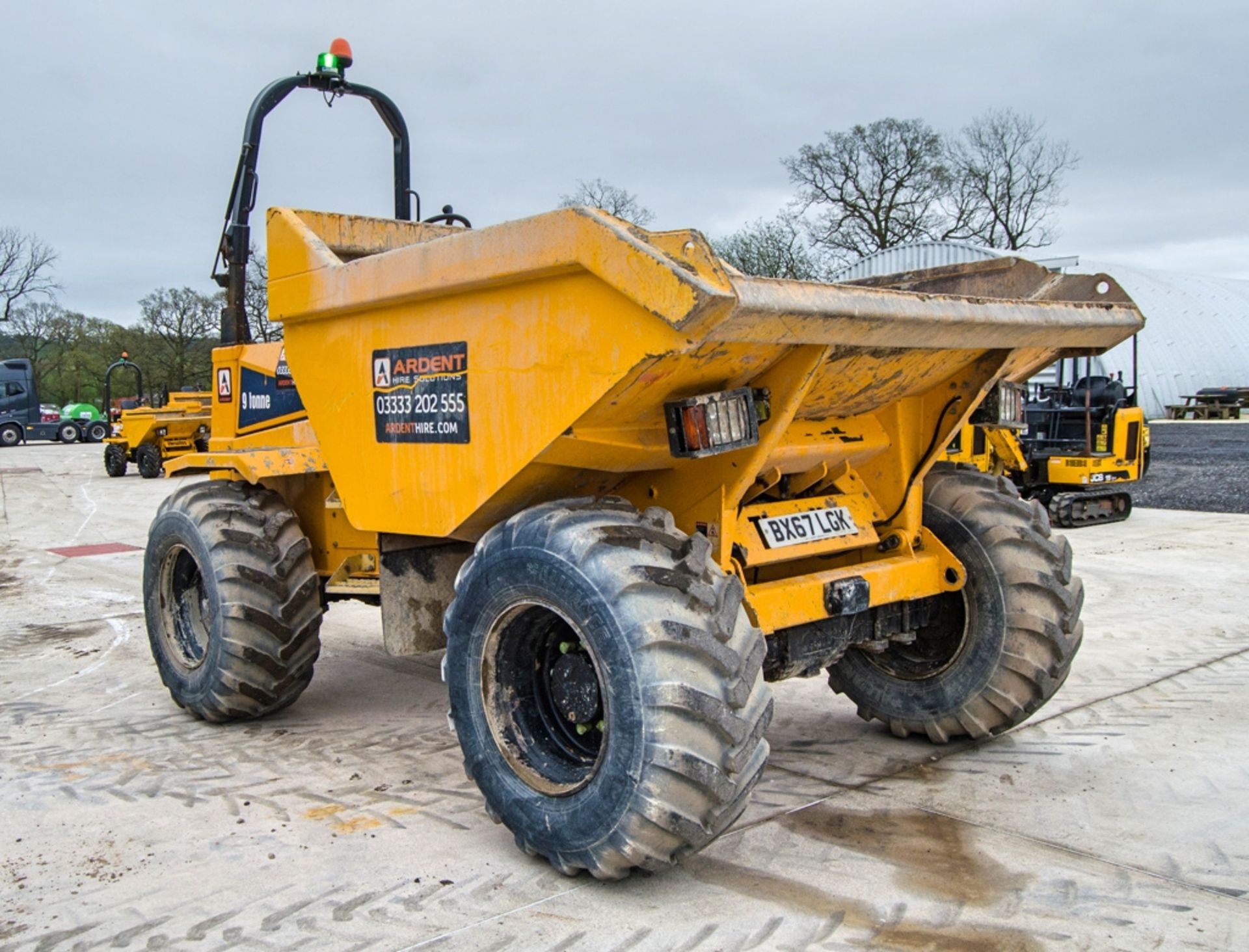 Thwaites 9 tonne straight skip dumper Year: 2018 S/N: 802E1239 Recorded Hours: 1667 09DU0085 - Image 2 of 23