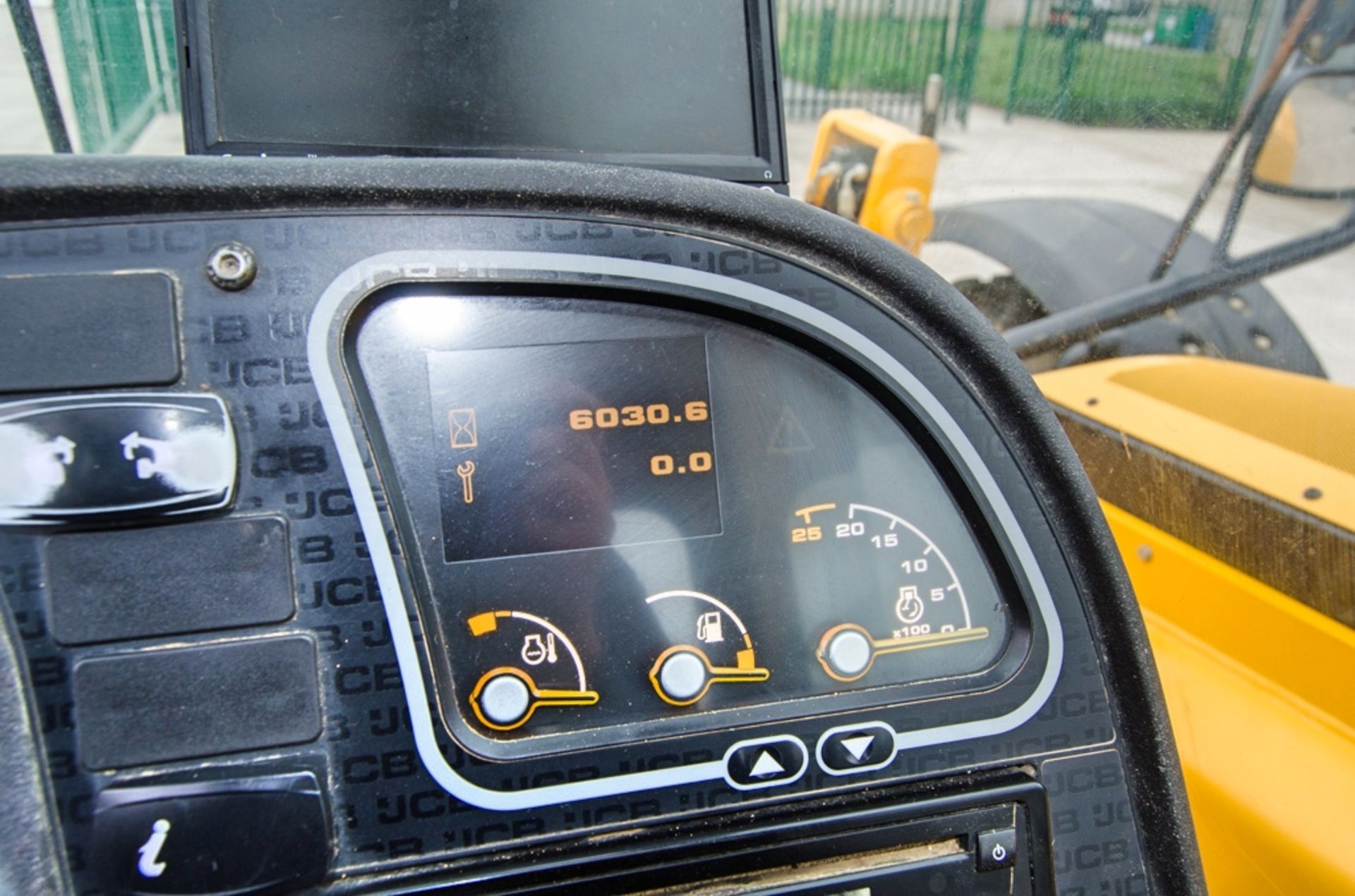 JCB 540-140 Hi-Viz T4 IV 14 metre telescopic handler Year: 2019 S/N: 2792099 Recorded Hours: 6030 - Bild 22 aus 26