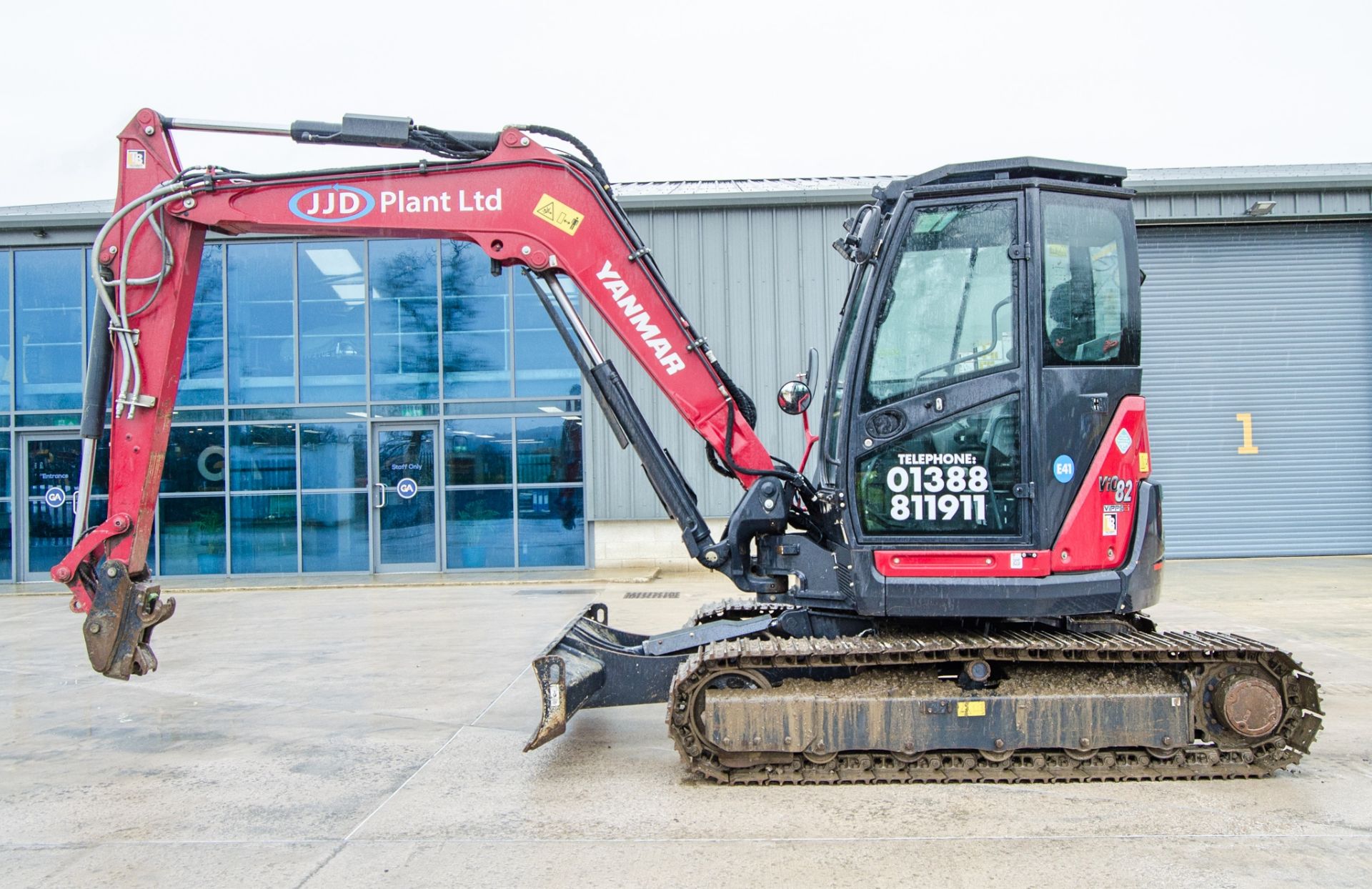 Yanmar VI0 82 VIPPS 2i 8 tonne steel tracked excavator Year: 2022 S/N: J00962 Recorded Hours: 929 - Image 7 of 27