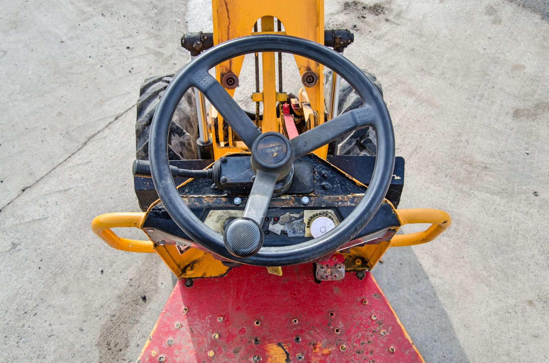 Thwaites 1 tonne hi-tip dumper Year: 2004 S/N: 402A5734 Recorded Hours: 2479 - Image 18 of 23