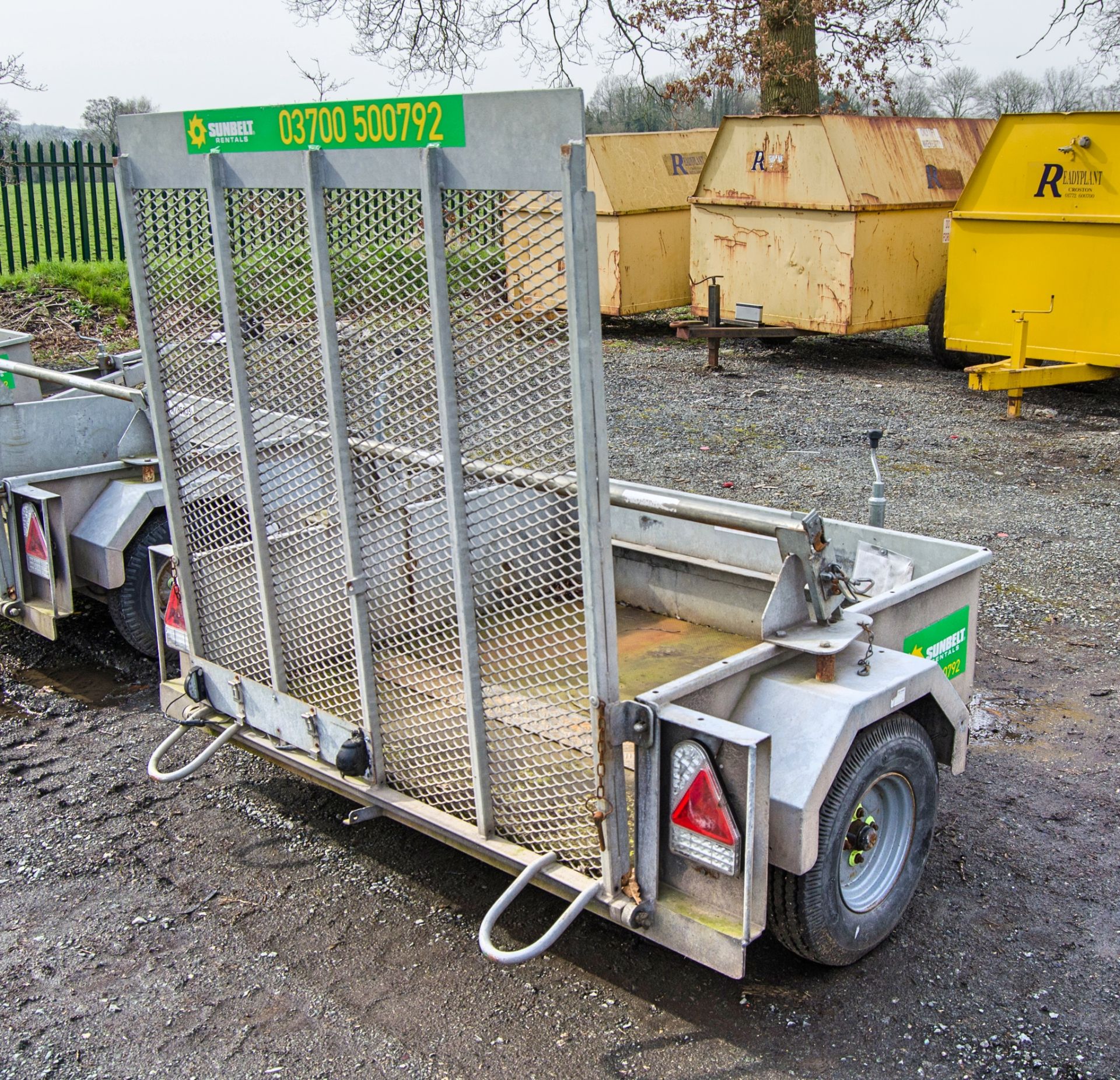 Hazlewood single axle traffic light trailer Bed size: 4ft 7 inch wide x 4ft long A786537 - Image 3 of 5