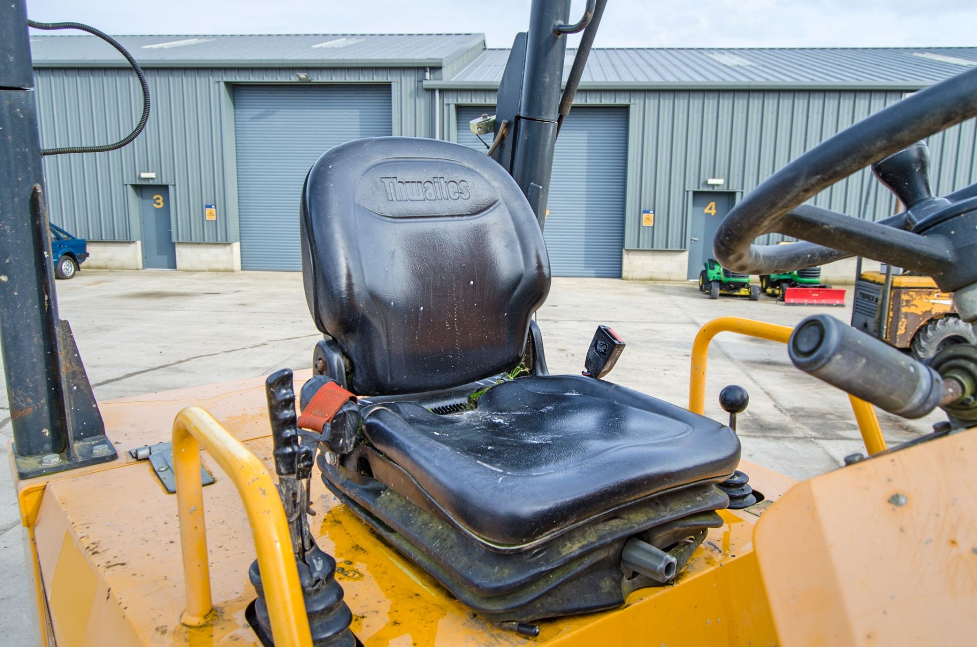 Thwaites 6 tonne swivel skip dumper Year: 2016 S/N: 1604D6002 Recorded Hours: 822 c/w V5C - Image 16 of 21