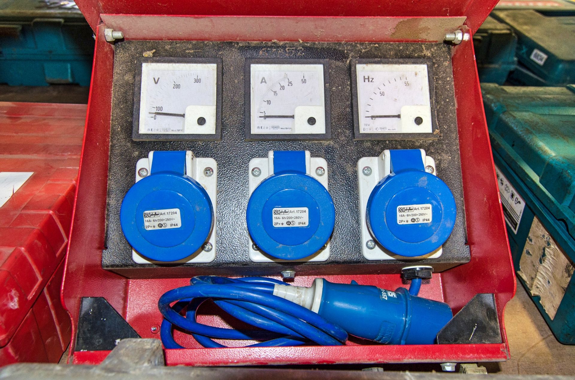 Pramac Lifter 240v generator tester c/w carry case 67352