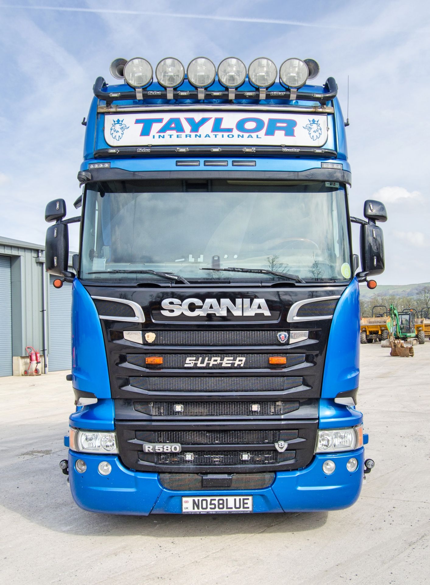 Scania R580 V8 Blue Stream 6x2 tractor unit Registration Number: NO58 LUE  Date of Registration: - Image 5 of 34