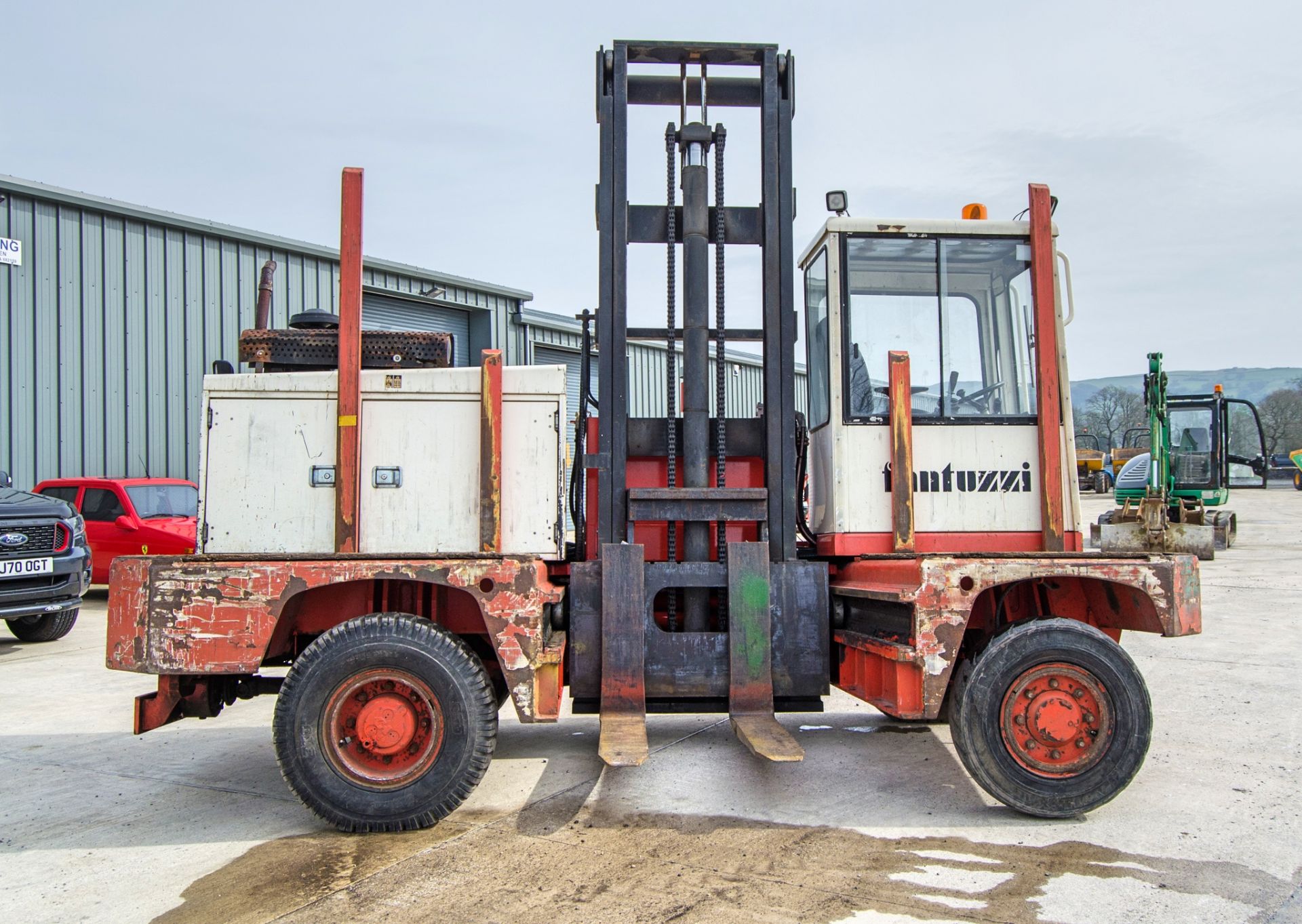 Fantuzzi SF50 5 tonne diesel side loader fork lift truck Year: 1999 S/N: 43183 Recorded Hours: - Image 8 of 24