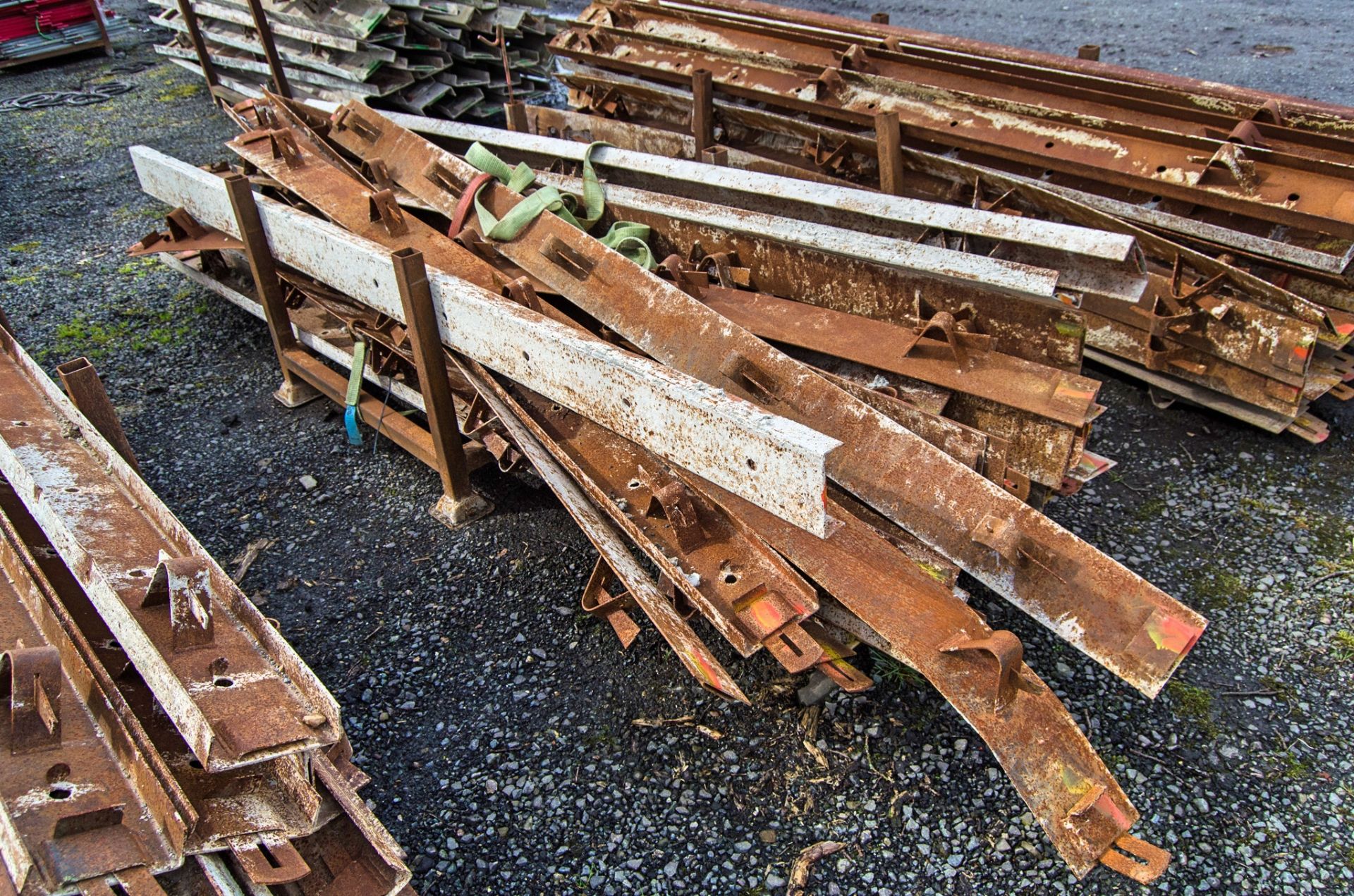 Stillage of 6 inch deep road forms - Image 2 of 2