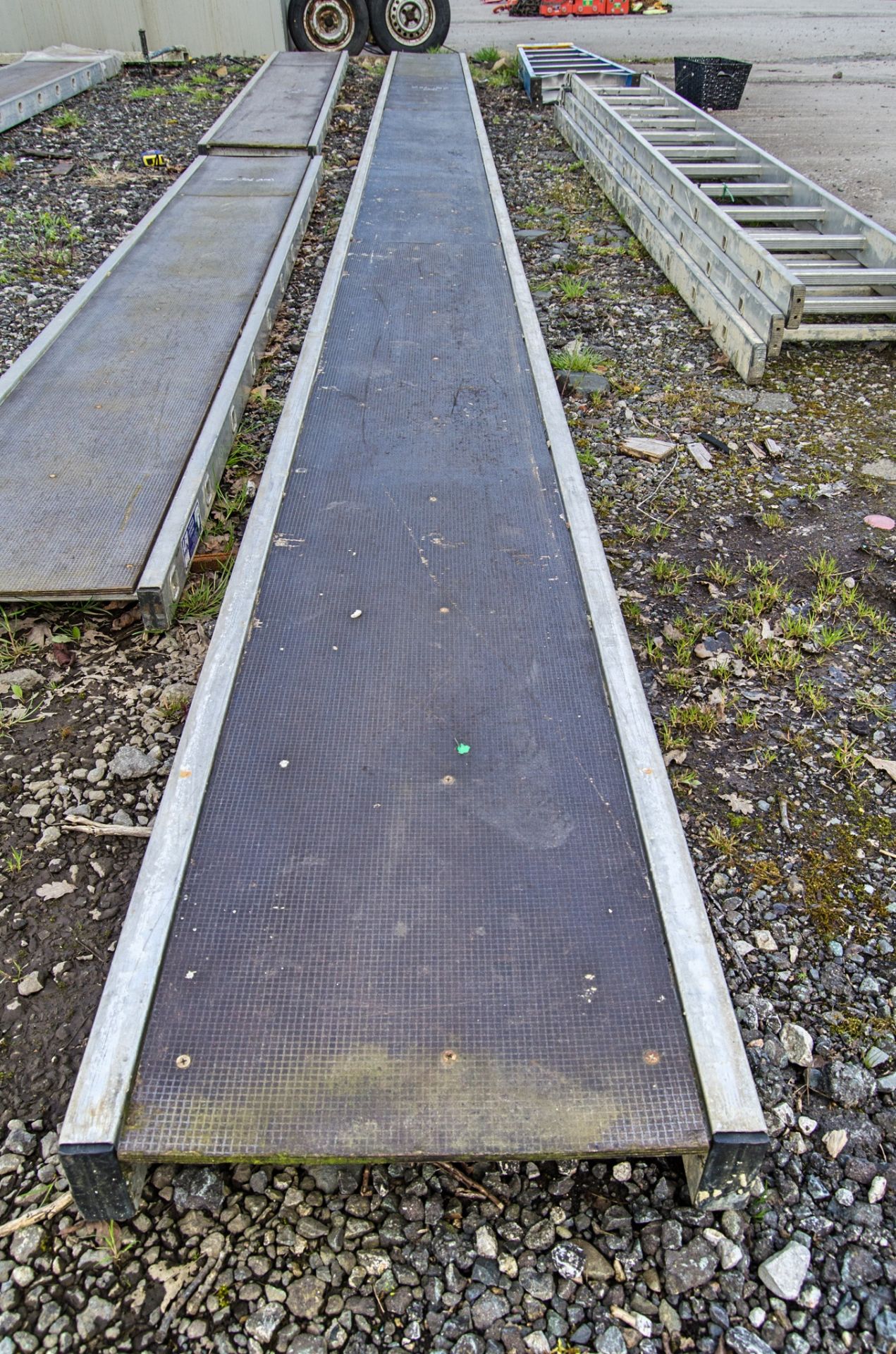 23ft aluminium staging board A1134824