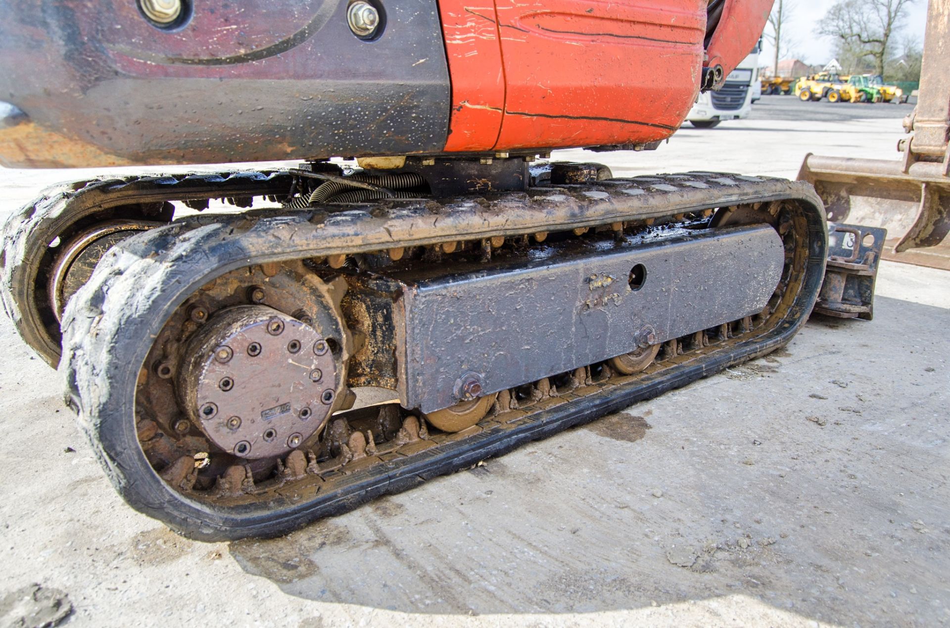 Kubota K008-3 0.8 tonne rubber tracked micro excavator Year:2018 S/N: 31312 Recorded Hours: 916 - Image 10 of 27