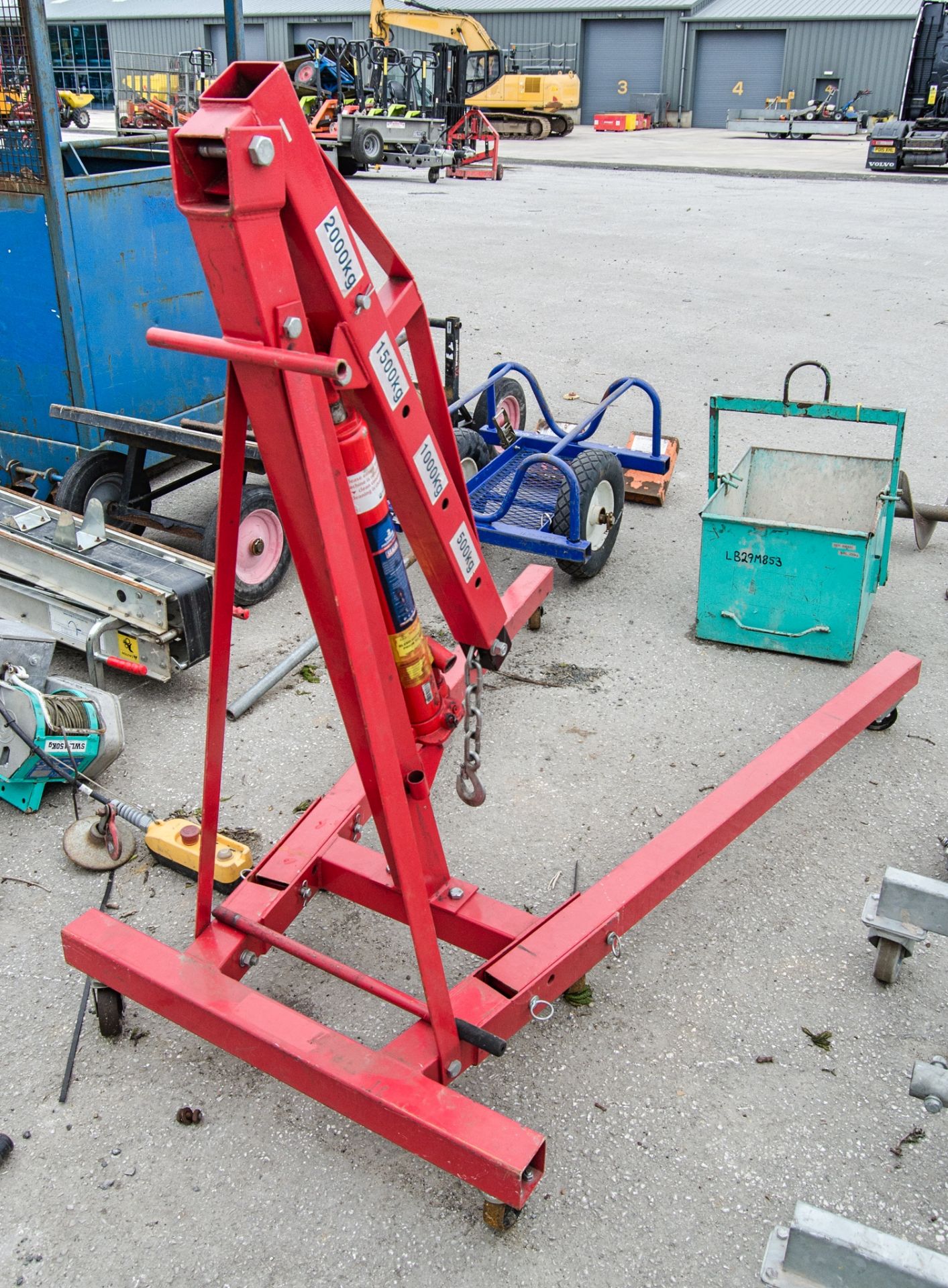 Sealey 2 tonne folding engine crane 20181025 - Image 2 of 3