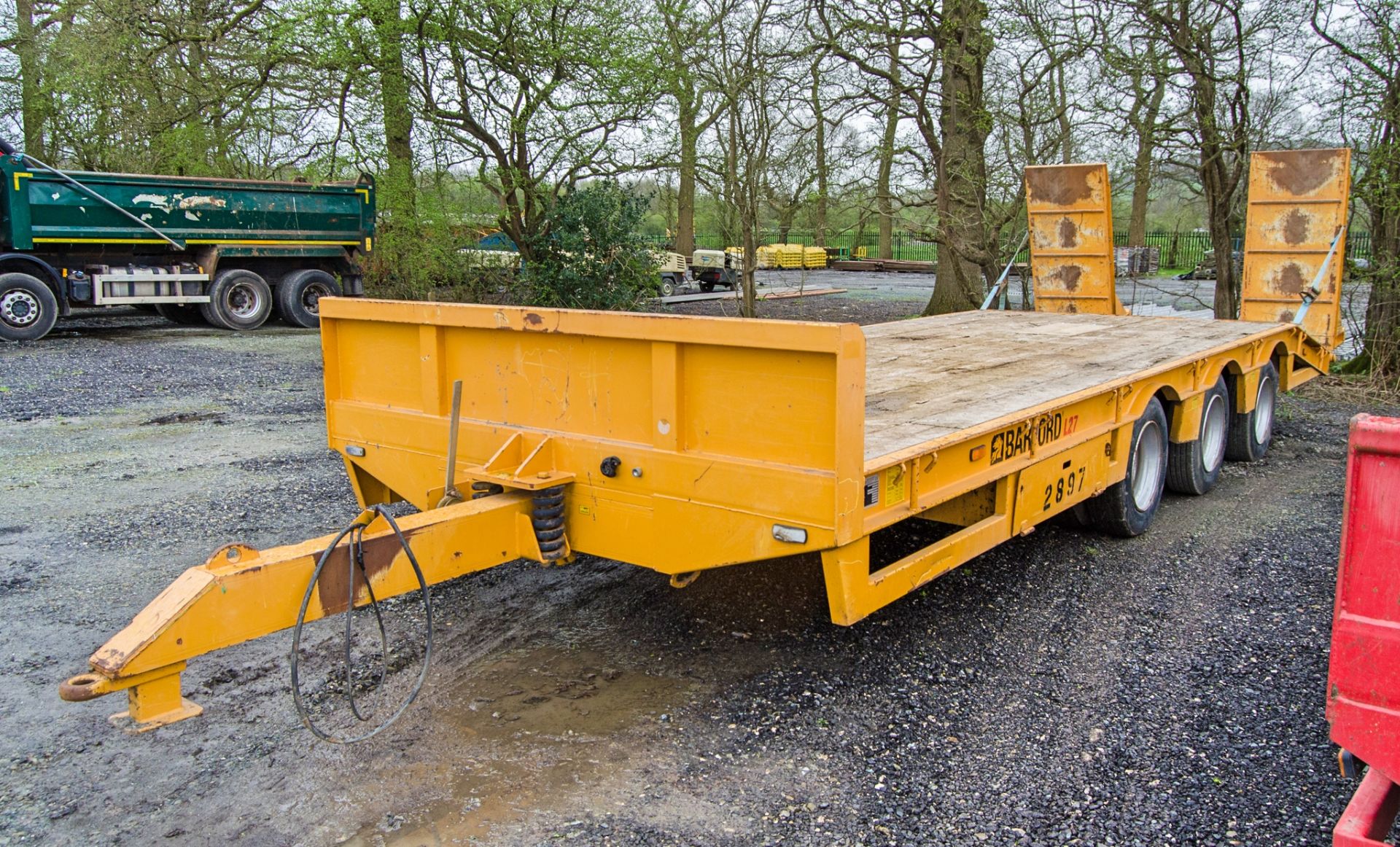 Barford L27 tri-axle low loader trailer Length from headboard to lifting ramps: 25ft Year: 2018 S/N: