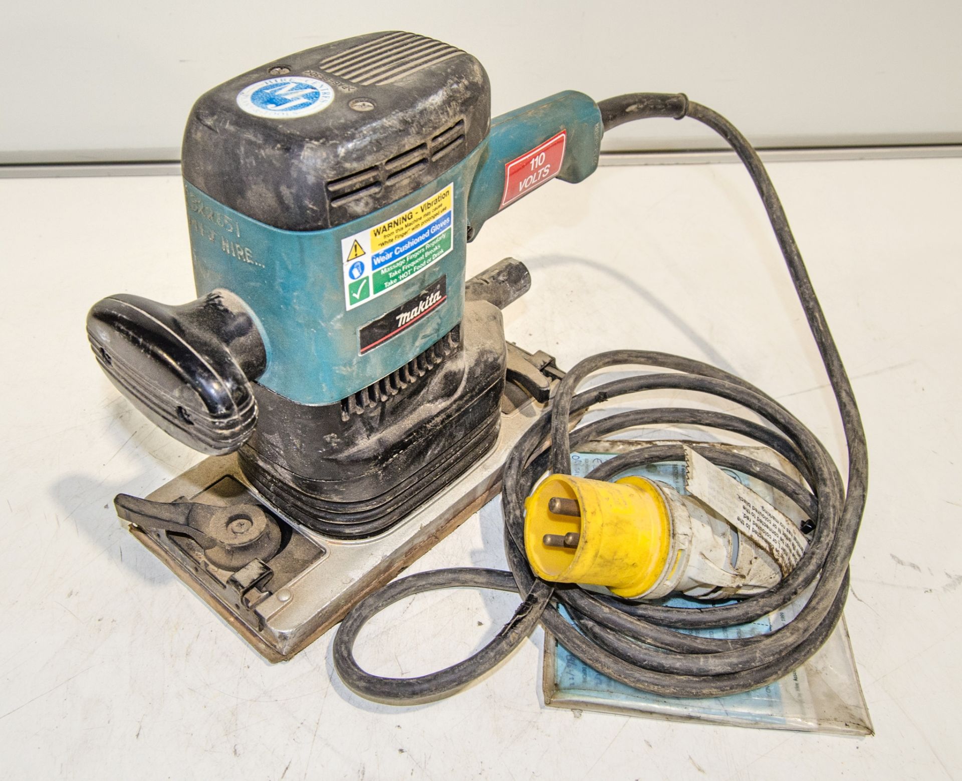 Makita 9046 110v sander E322651