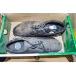 Pair of size 8 Bata steel toe cap work shoes