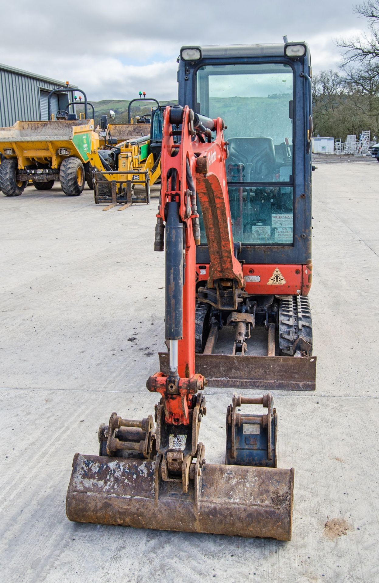 Kubota KX016-4 1.5 tonne rubber tracked excavator Year: 2017 S/N: 61044 Recorded Hours: 2260 - Image 5 of 26