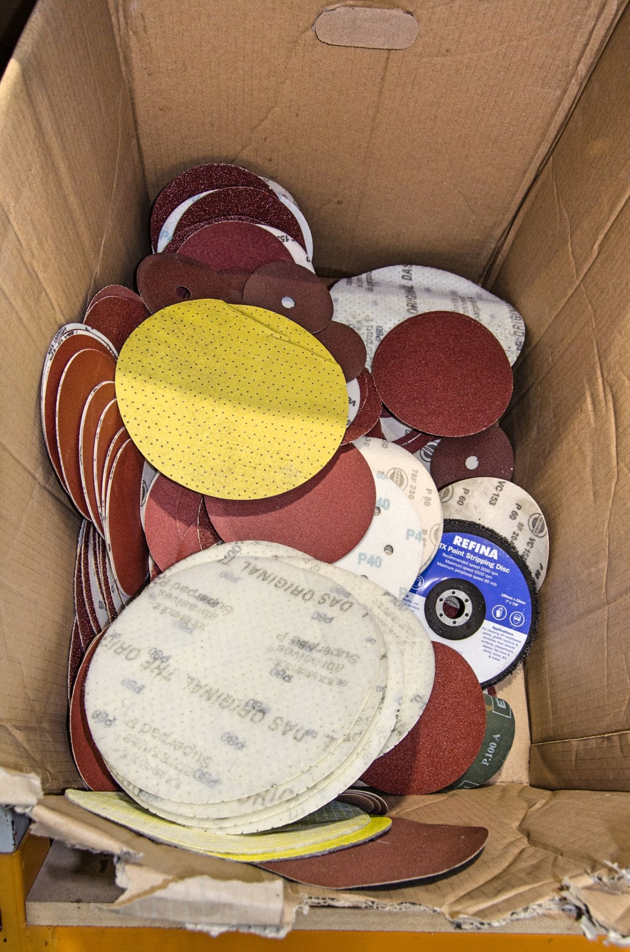 Box of various sanding discs
