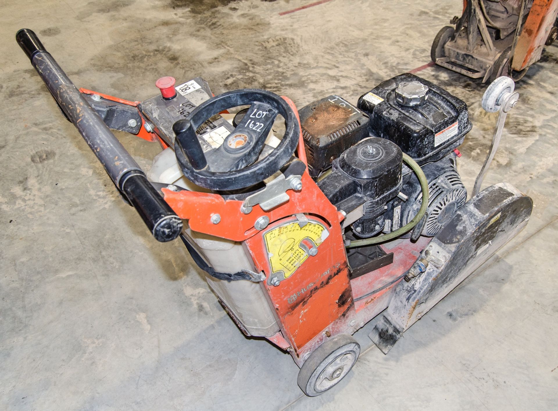 Husqvarna FS400LV petrol driven road saw - Image 2 of 3