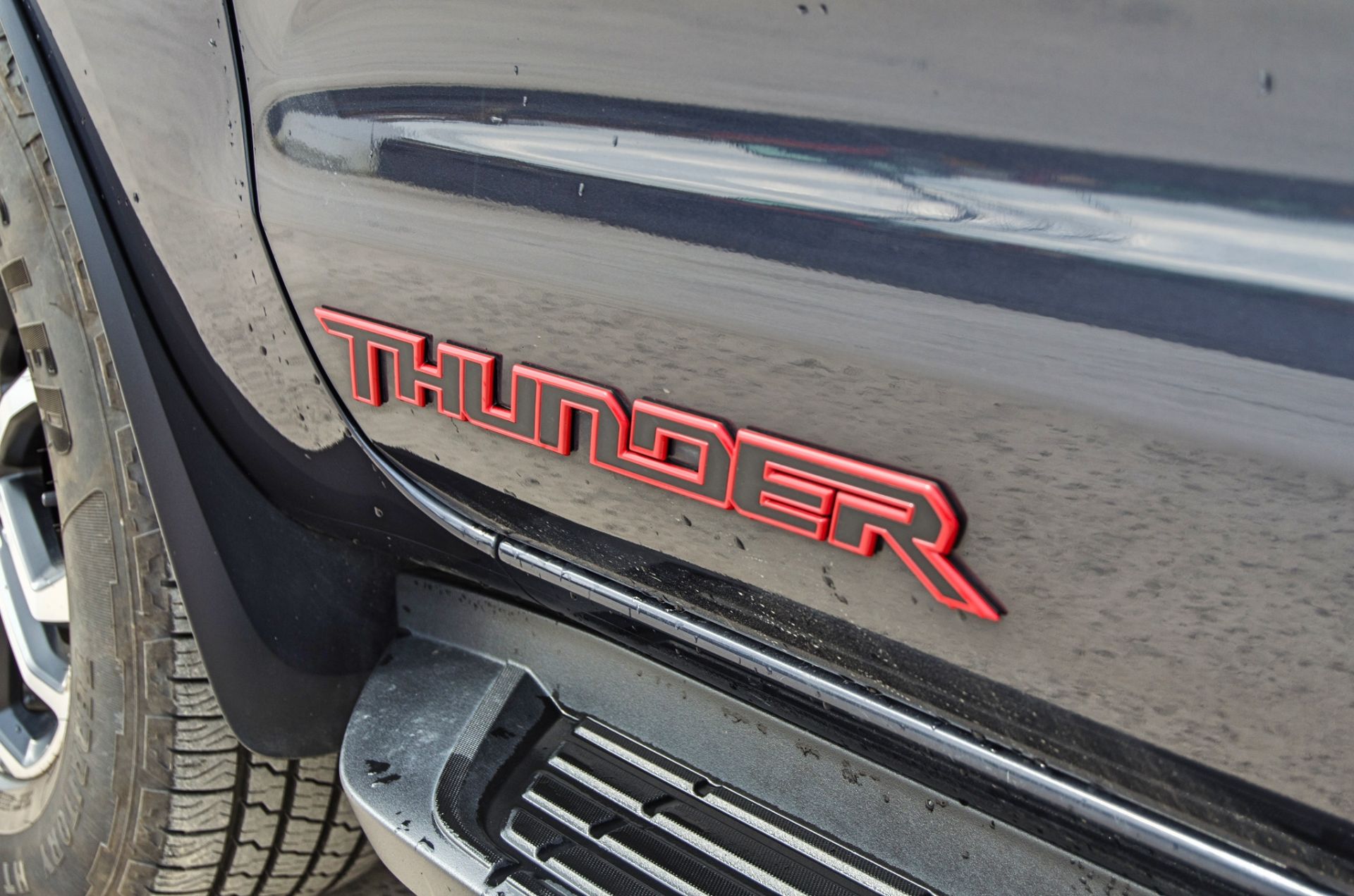 Ford Ranger Thunder 1996cc Ecoblue 4x4 automatic pick up Registration Number: PJ70 OGT Date of - Image 15 of 35