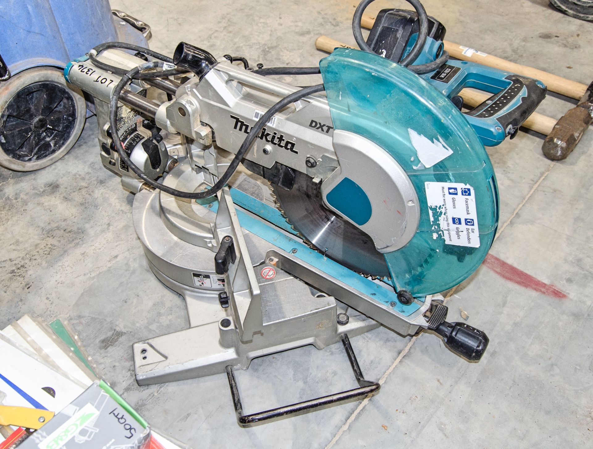 Makita LS1216 110v mitre saw 14107823 - Bild 2 aus 2