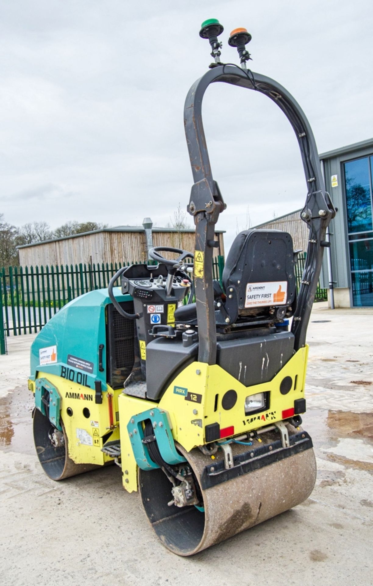 Ammann ARX12 double drum ride on roller Year: 2021 S/N: 3003619 Recorded Hours: 277 RTD080052 - Image 4 of 20
