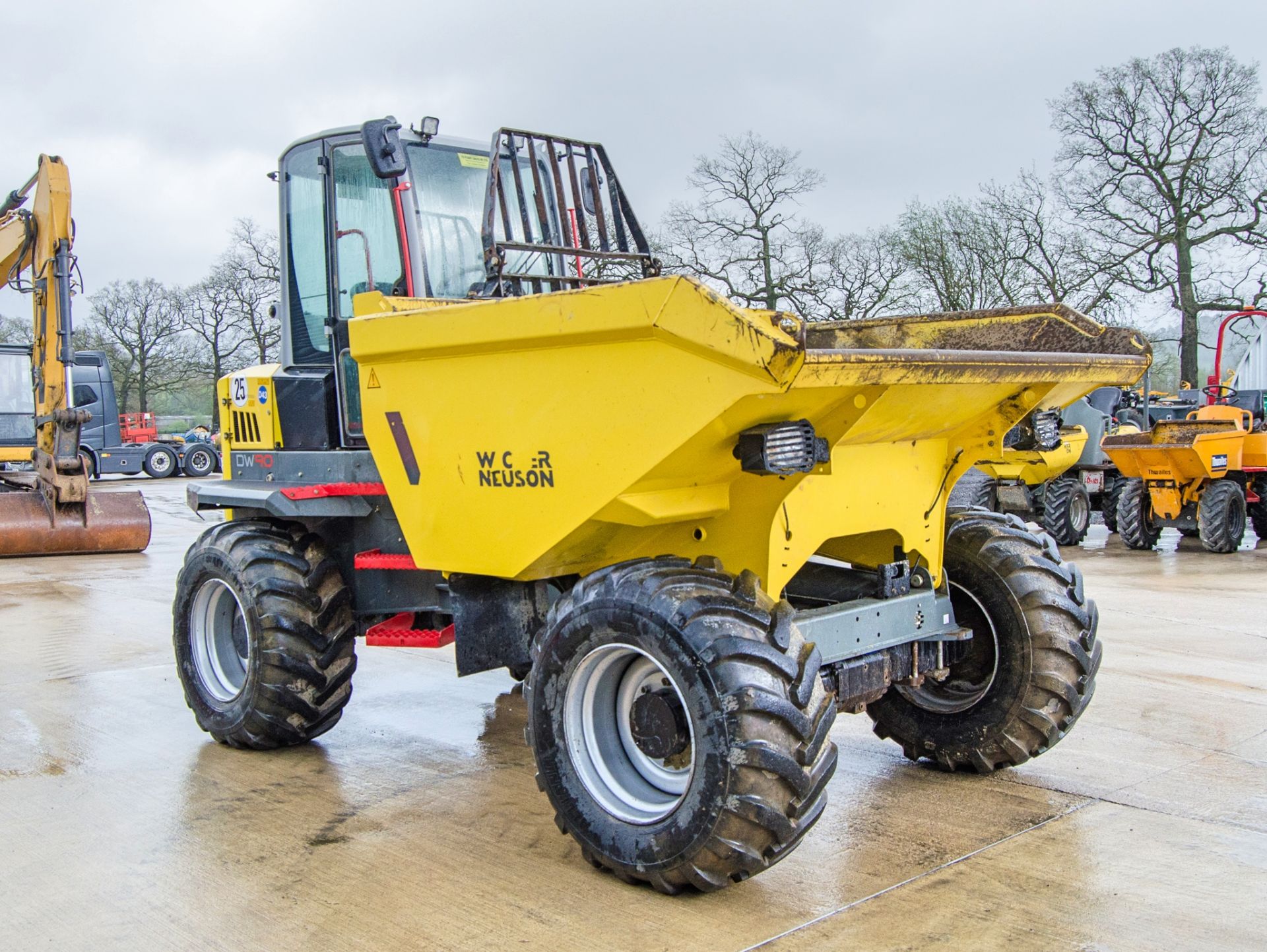 Wacker Neuson DW90 9 tonne straight skip cabbed dumper Year: 2022 S/N: K00000302 Recorded Hours: 502 - Image 2 of 22