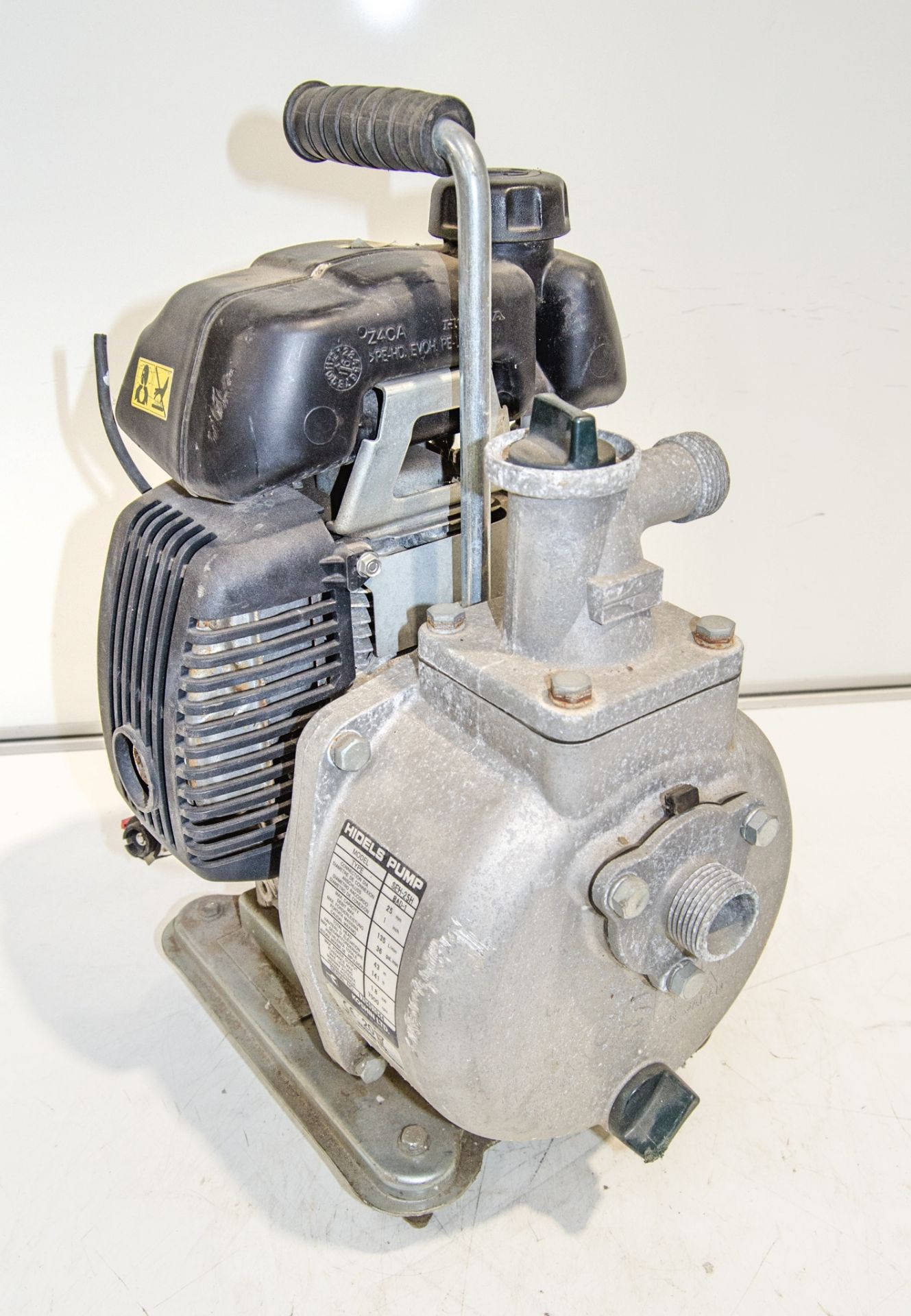 Hidels petrol driven 1 inch water pump ** Parts missing ** - Image 2 of 2