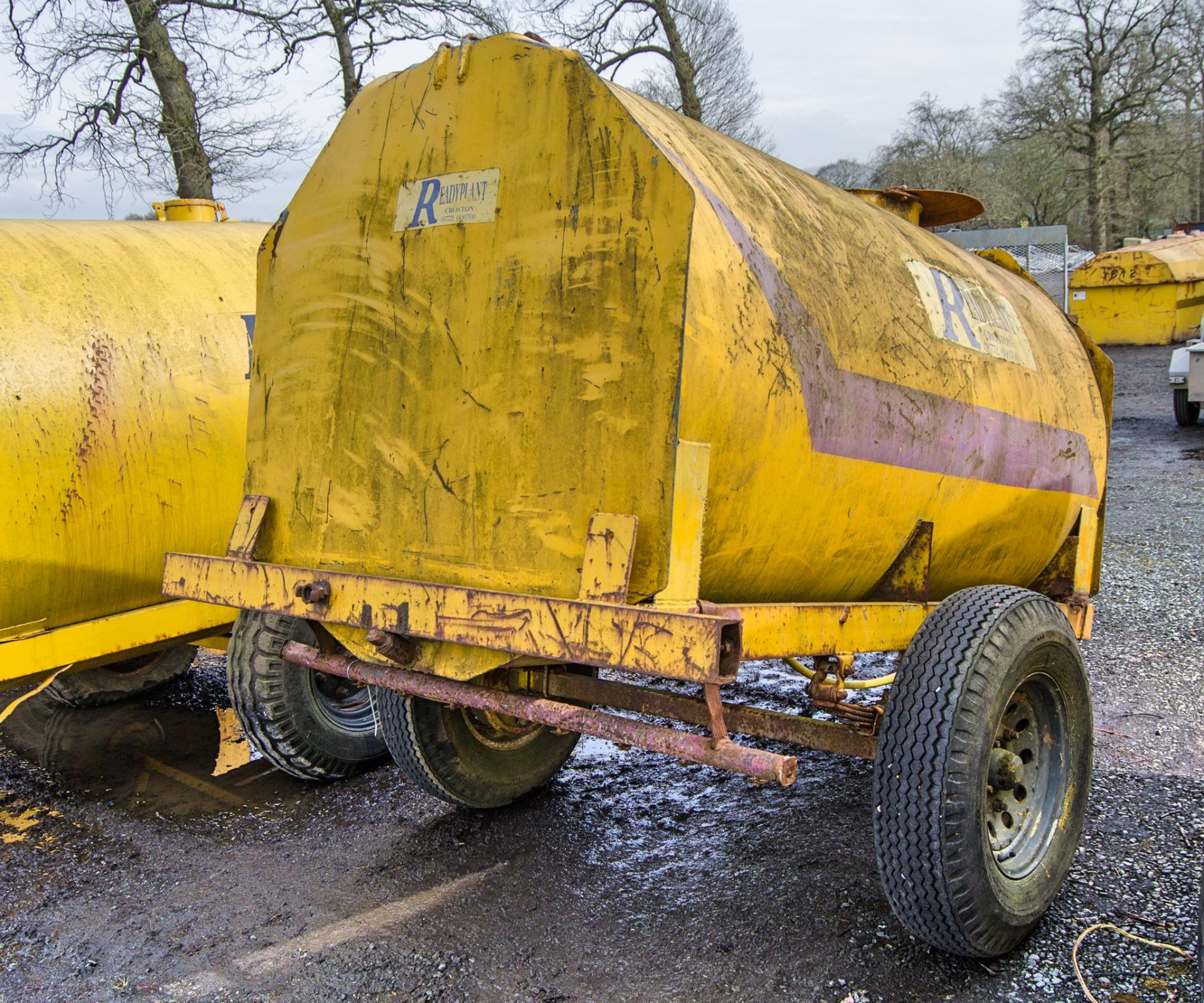 Single axle site tow mobile water bowser P1023 ** No VAT on hammer but VAT will be charged on - Image 3 of 4