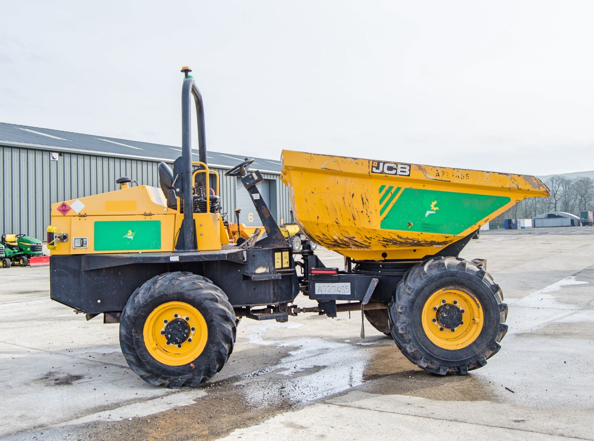 JCB 6 tonne swivel skip dumper Year: 2016 S/N: EGGRL9740 Recorded Hours: 1440 c/w V5C certificate - Bild 8 aus 24