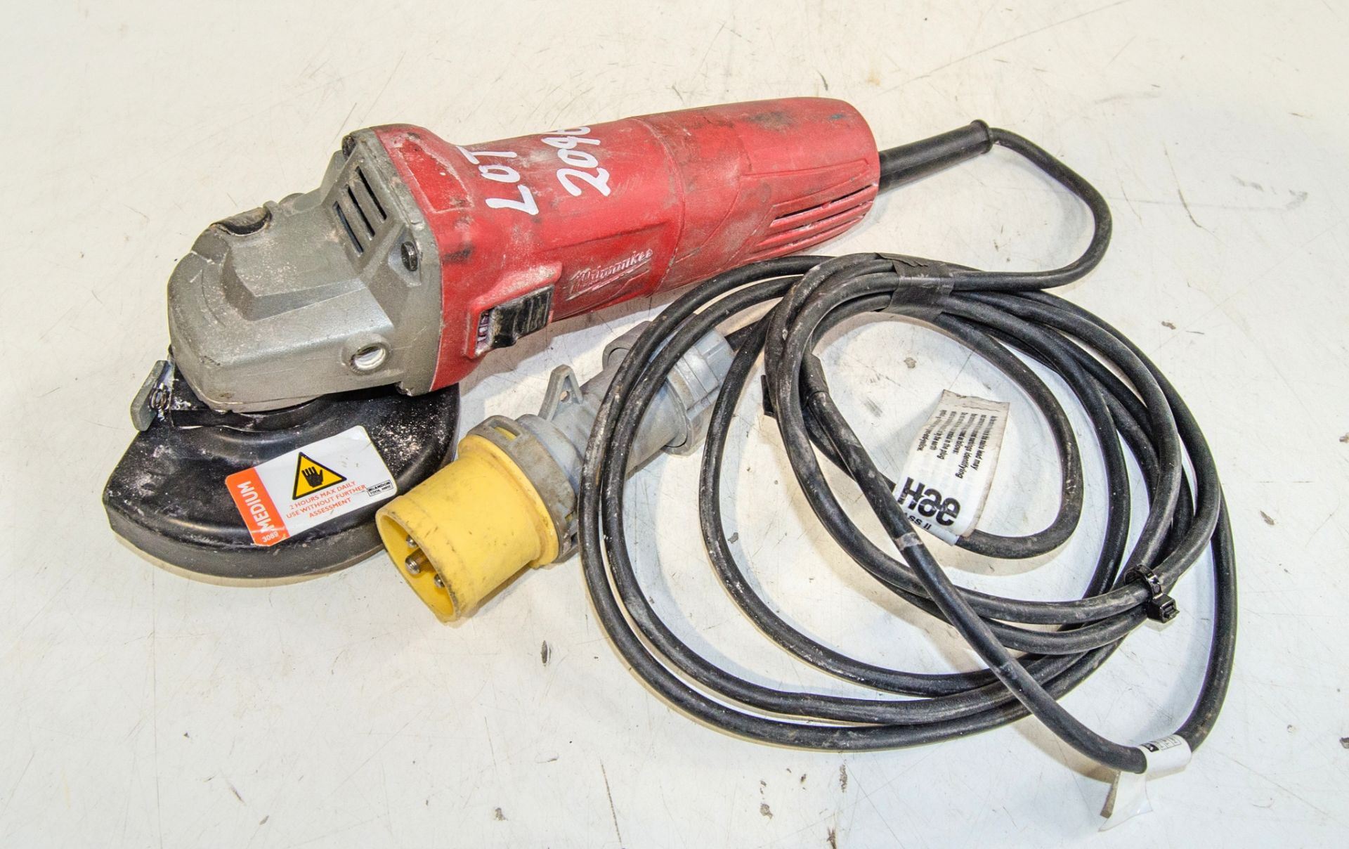 Milwaukee AGV10-125 110v 125mm angle grinder 18086258